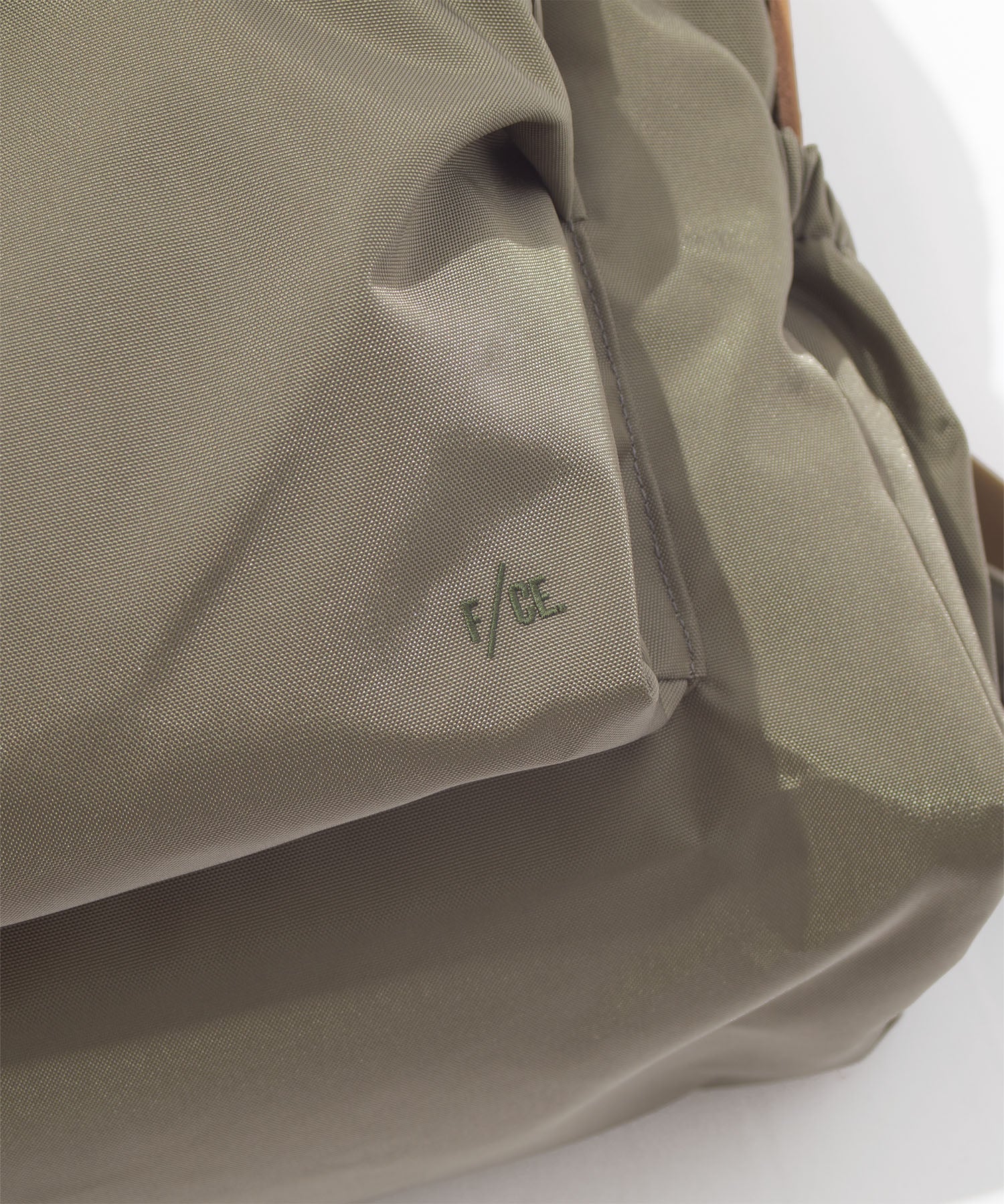 F/CE. / 420 re/cor TECHNICAL DAY PACK