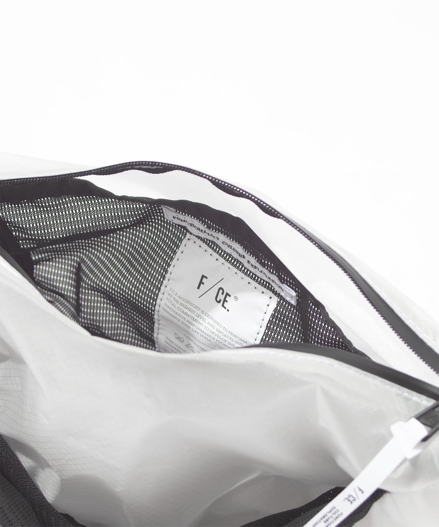 F/CE. / CORDURA SIL NYLON SACOCHE