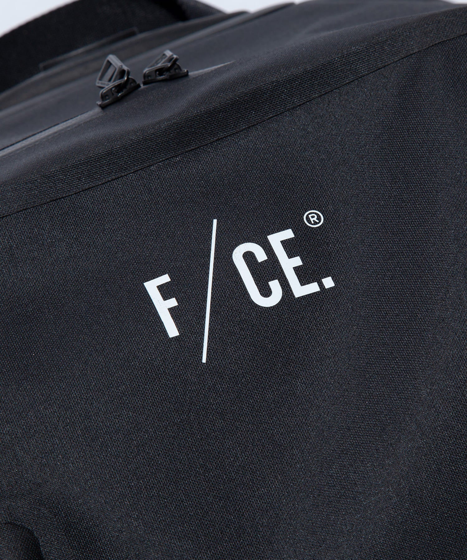 F/CE. / CORDURA DRY 2WAY TROLLY