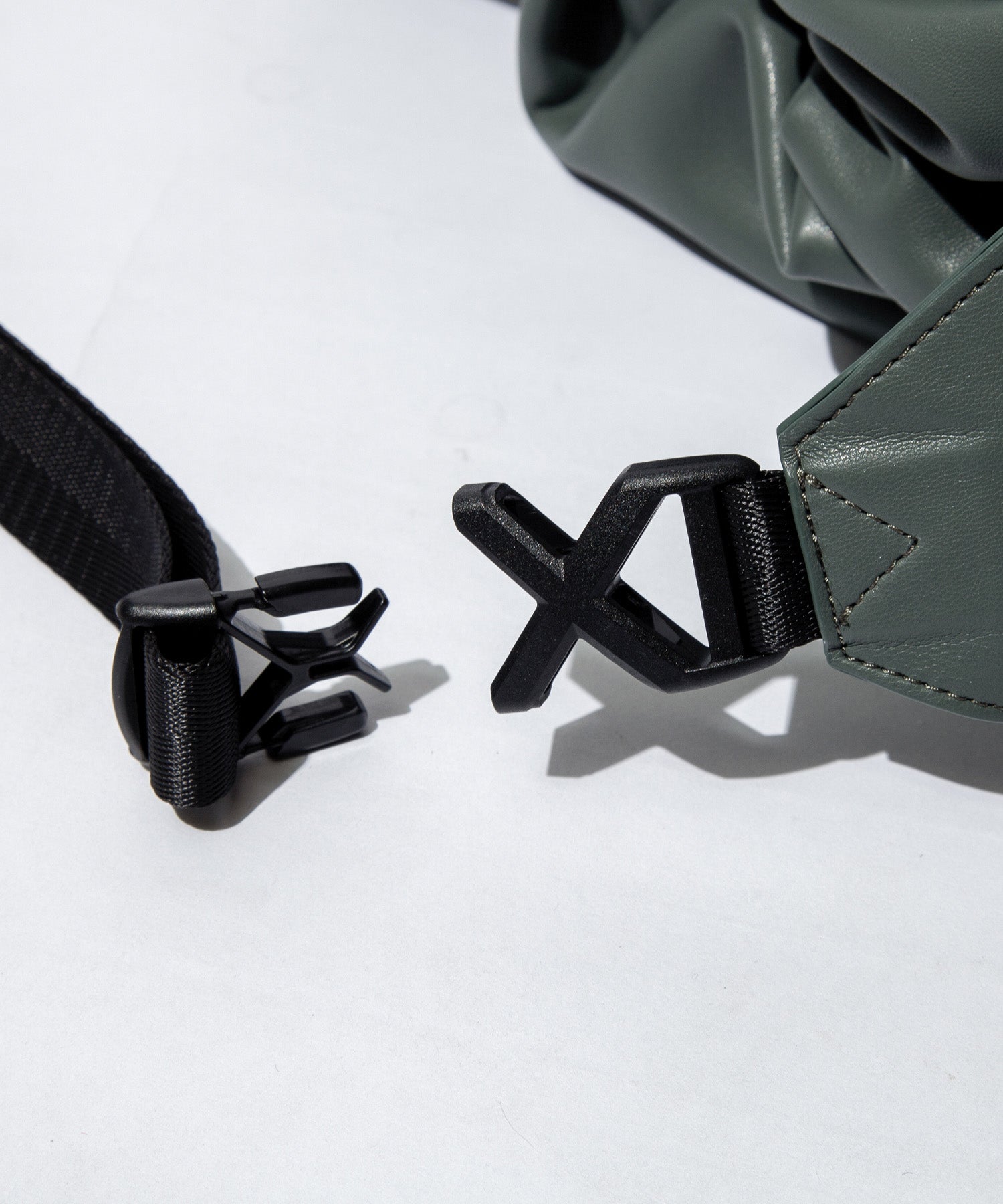 F/CE. / TECH LEATHER DRAWSTRING SHOULDER