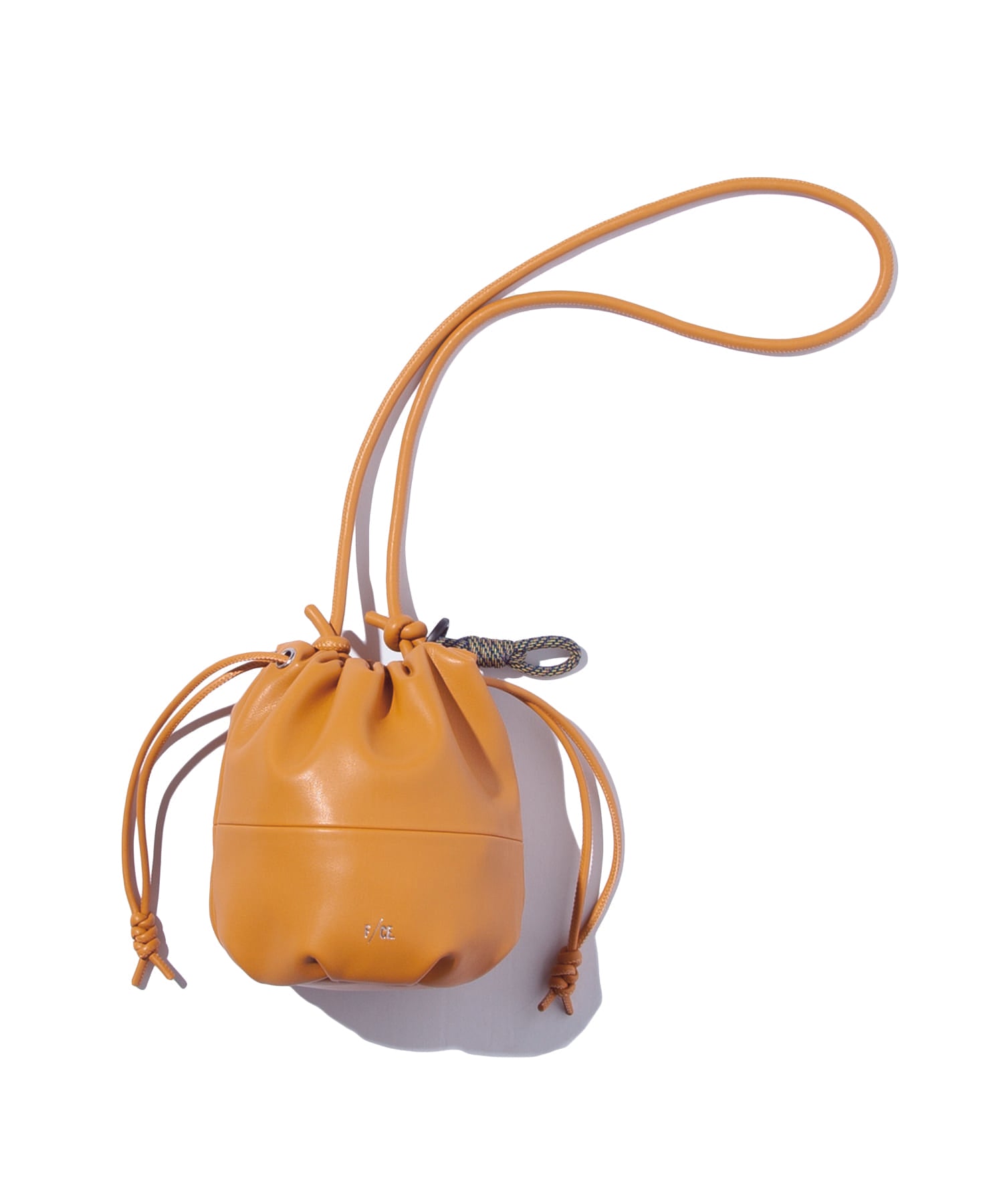 F/CE. / TECH LEATHER DRAWSTRING POCHETTE