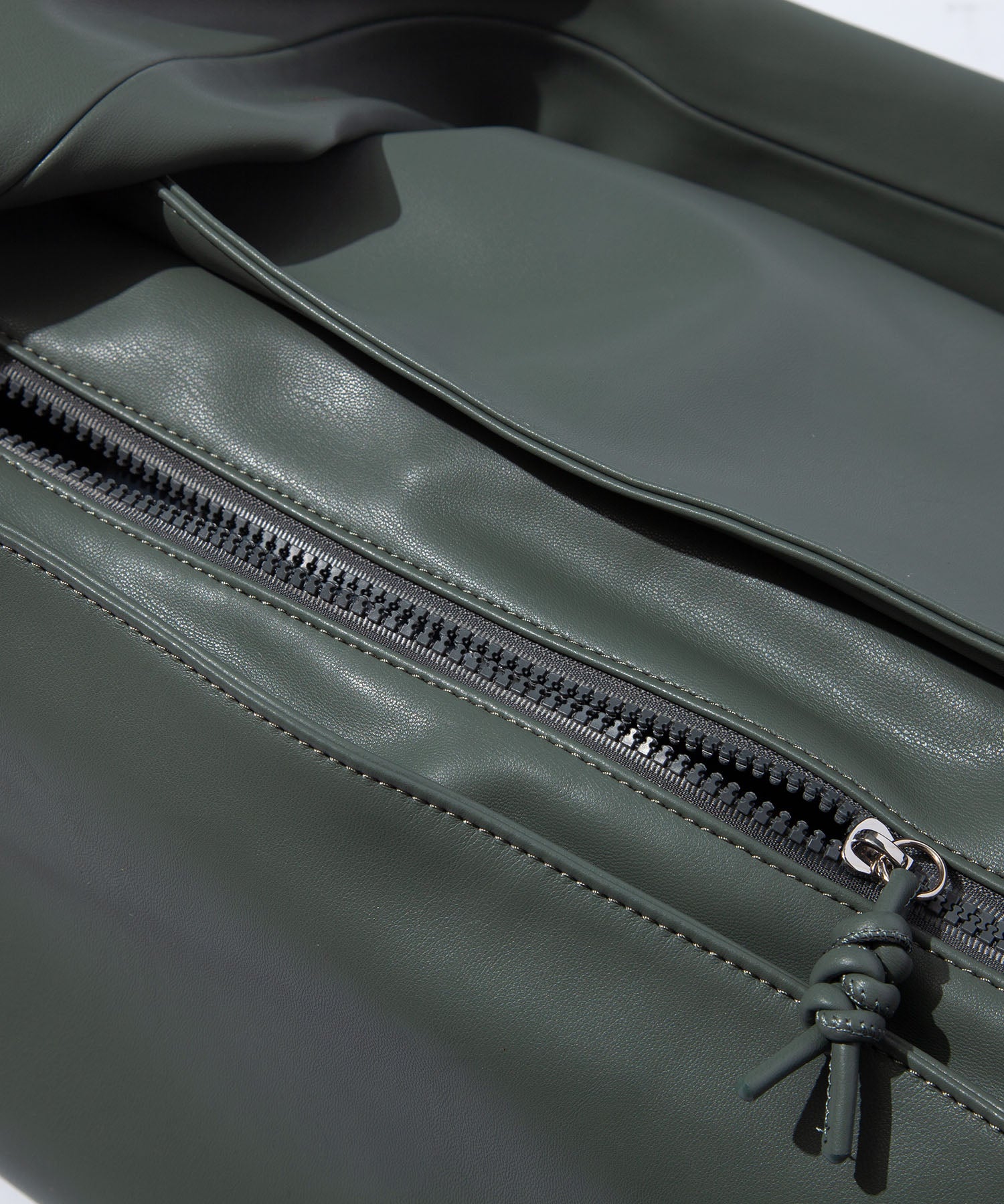 F/CE. / TECH LEATHER NEWSPAPER BAG
