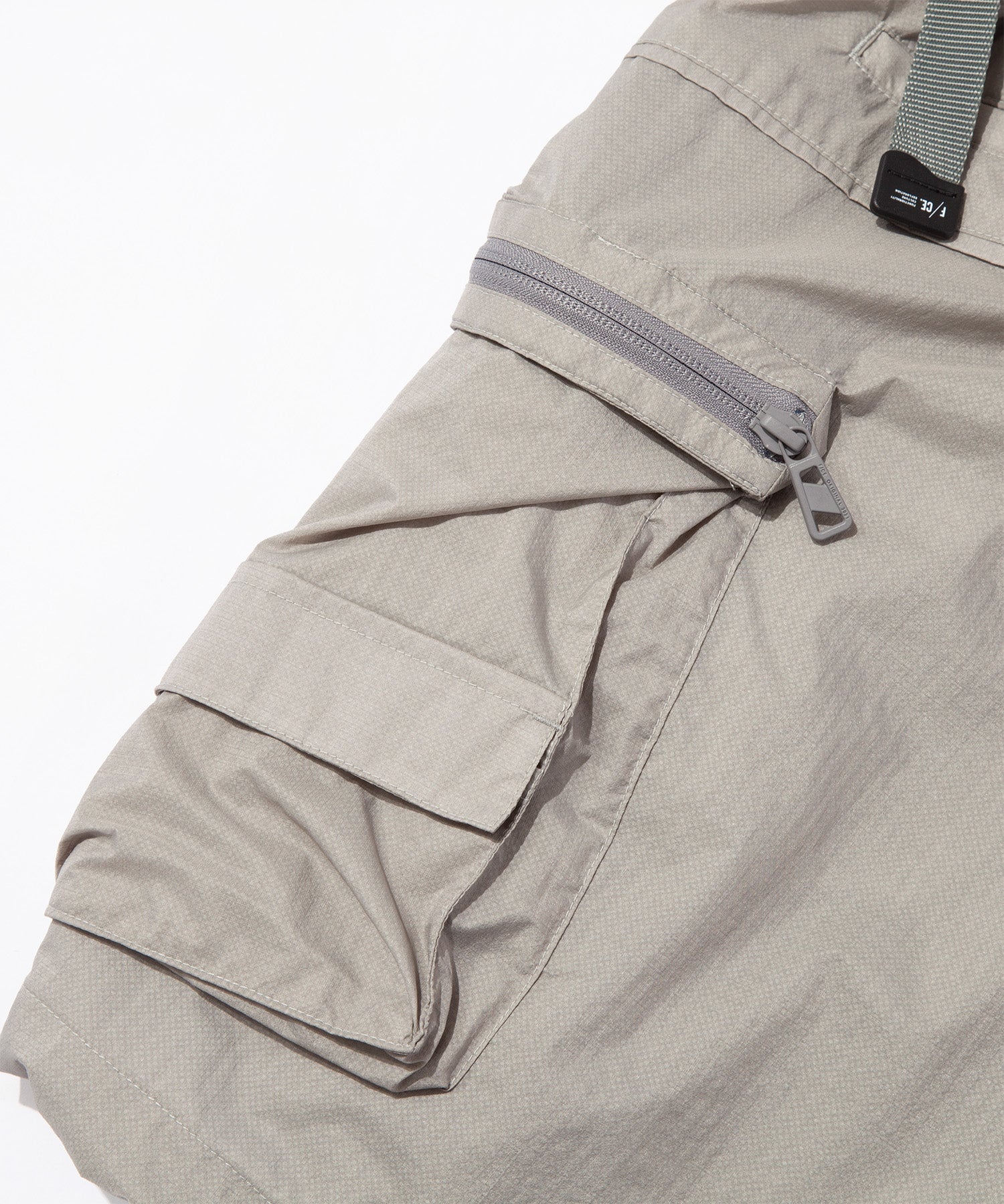 F/CE. / 2.5 LAYER FEATURE ZIP SHORTS