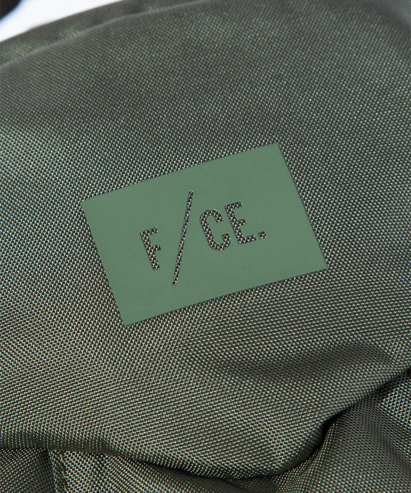 F/CE. / ROBIC DAYTRIP BP