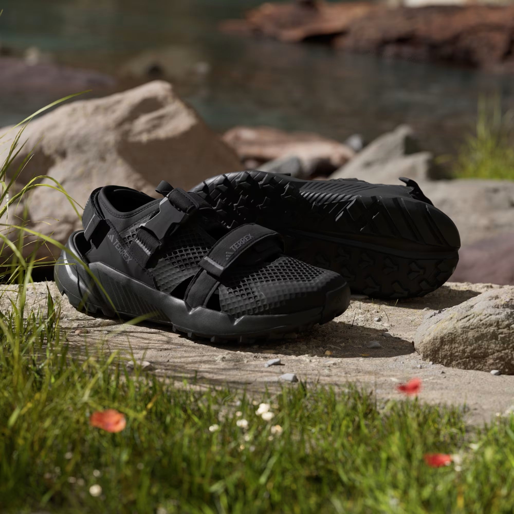 adidas / TERREX HYDROTERRA ATR