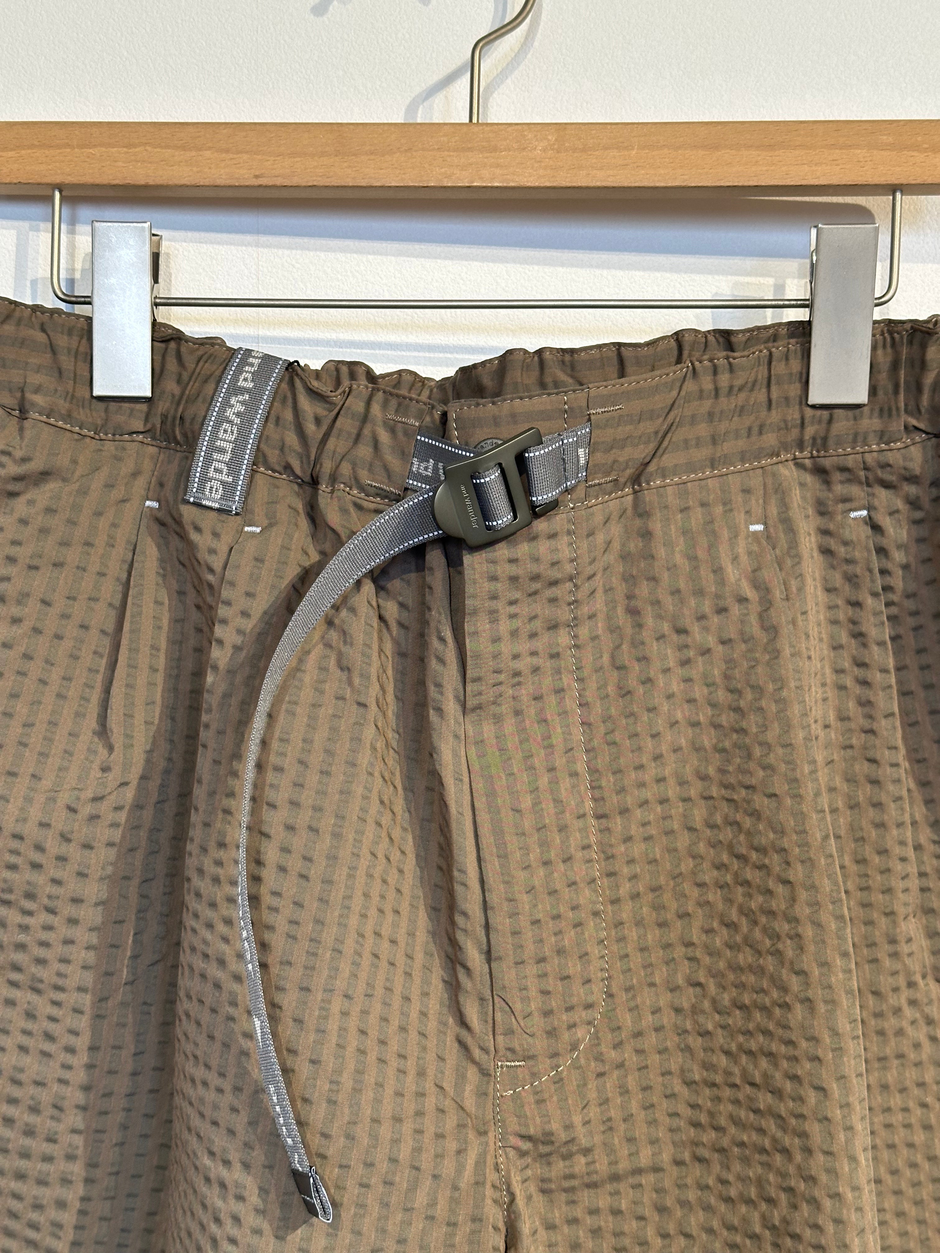and wander / dry soft seersucker short pants (M)