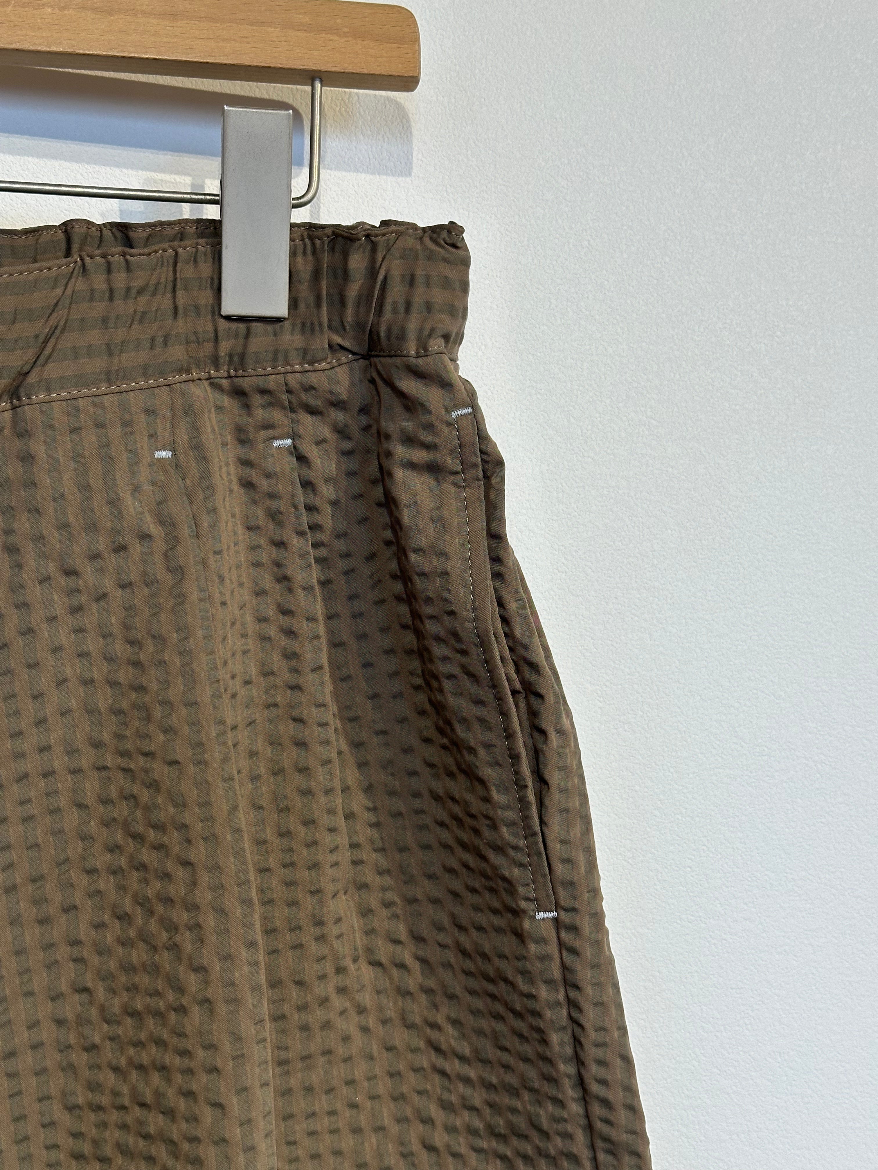 and wander / dry soft seersucker short pants (M)