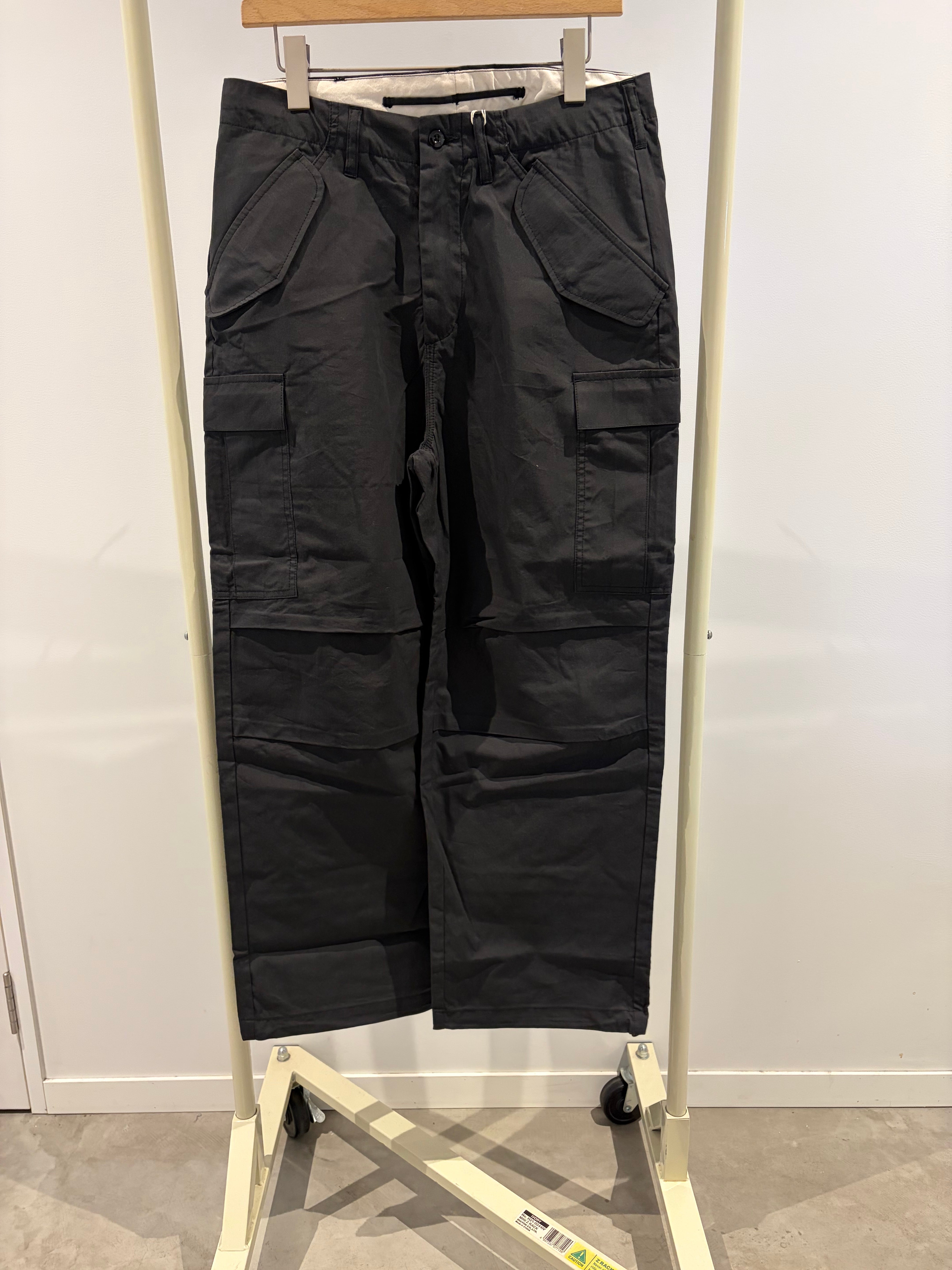 UNIVERSAL OVERALL / C/N CARGO PANTS