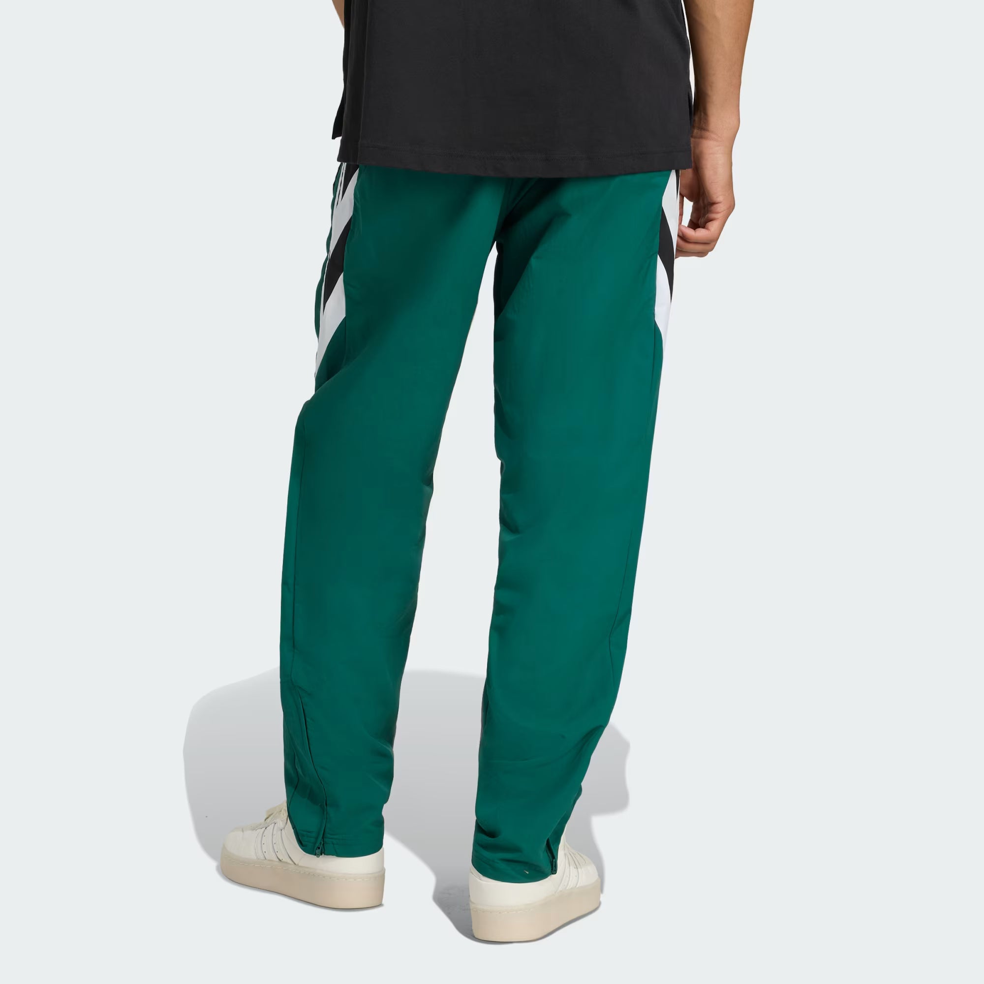 adidas / TRACKSUIT PANTS