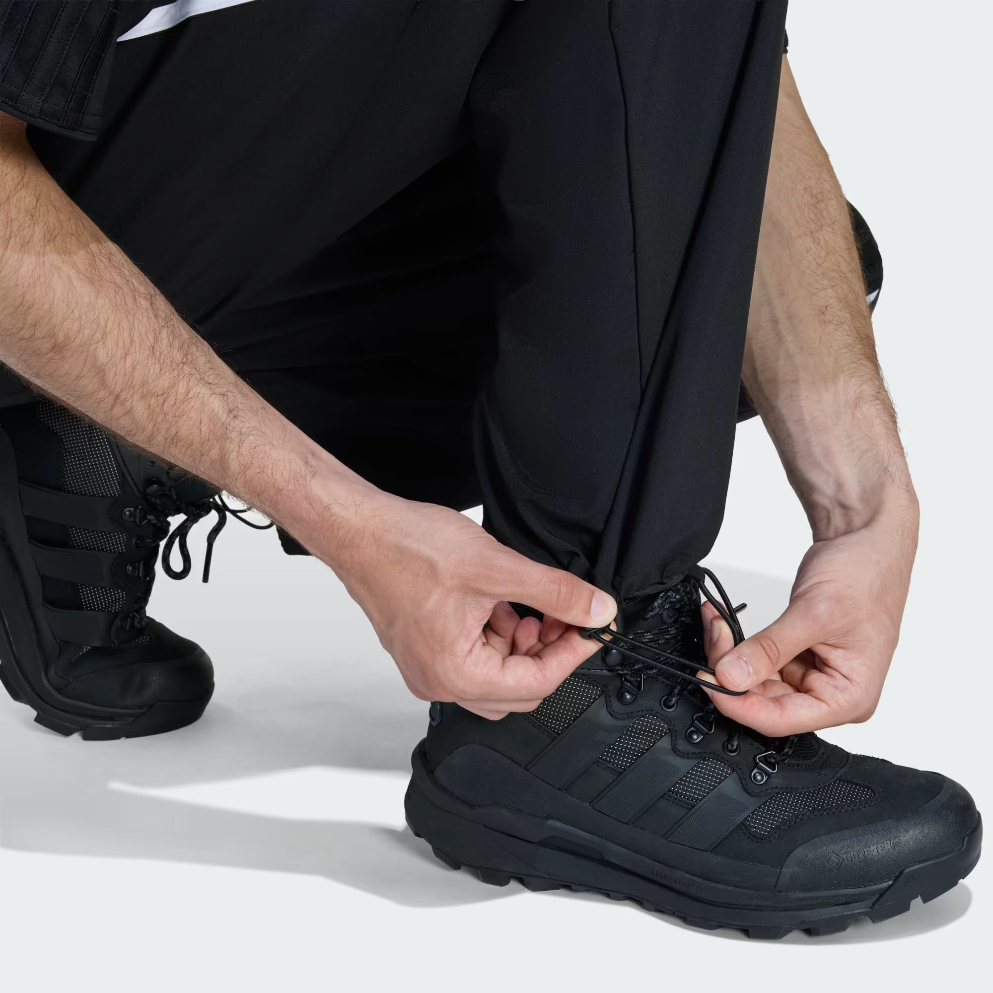 adidas / TEAMGEIST TP チームガイスト トラックパンツ