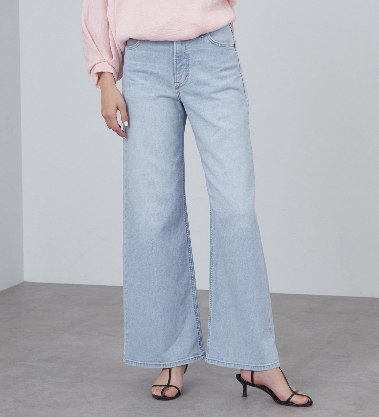 Lee / STANDARD WARDROBE WIDE