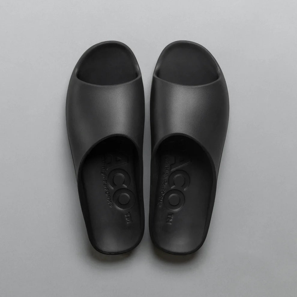 PPACO / LUX-2(AIR STUDDED SOLE®)