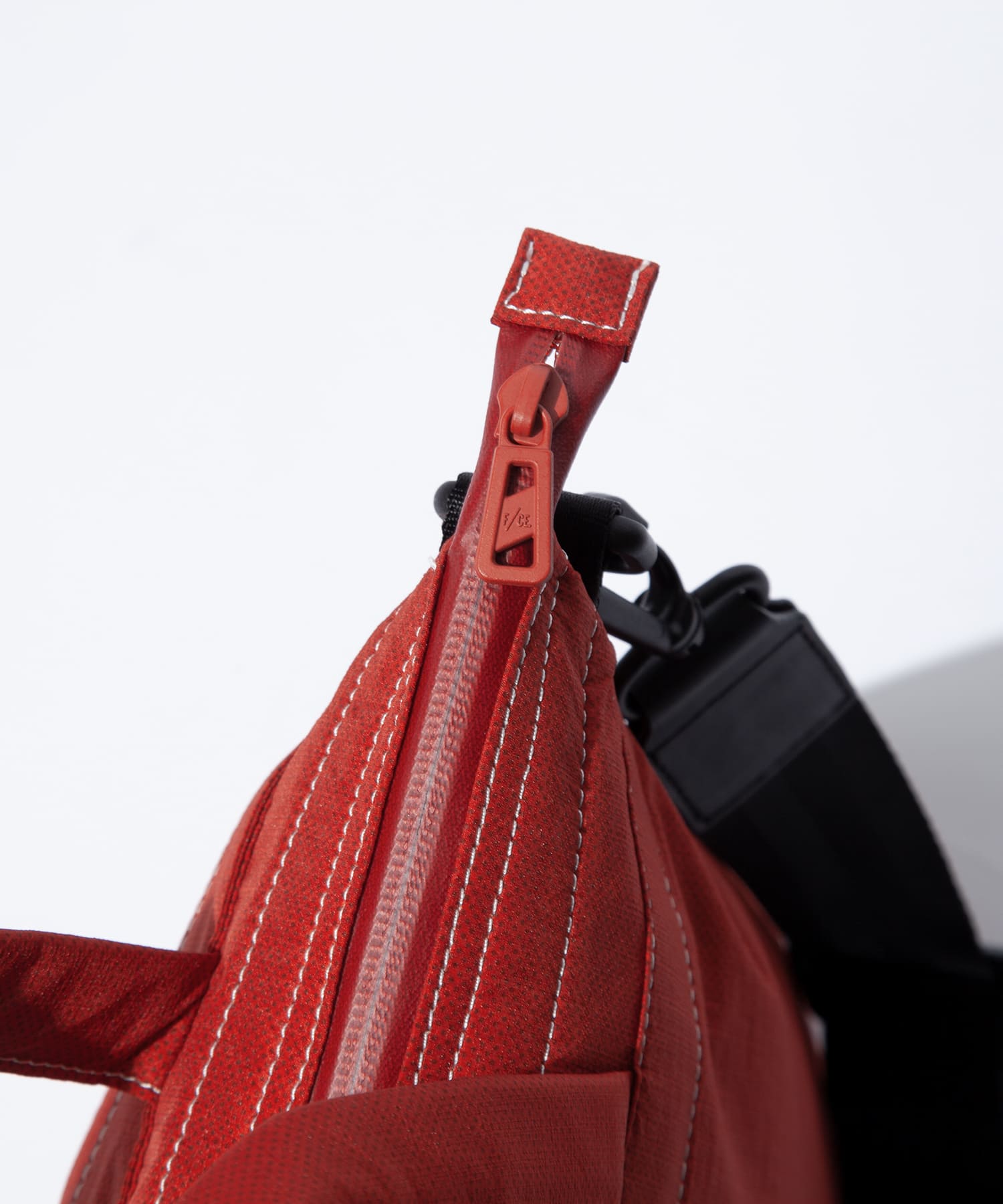 F/CE. / 2.5 LAYER HELMET