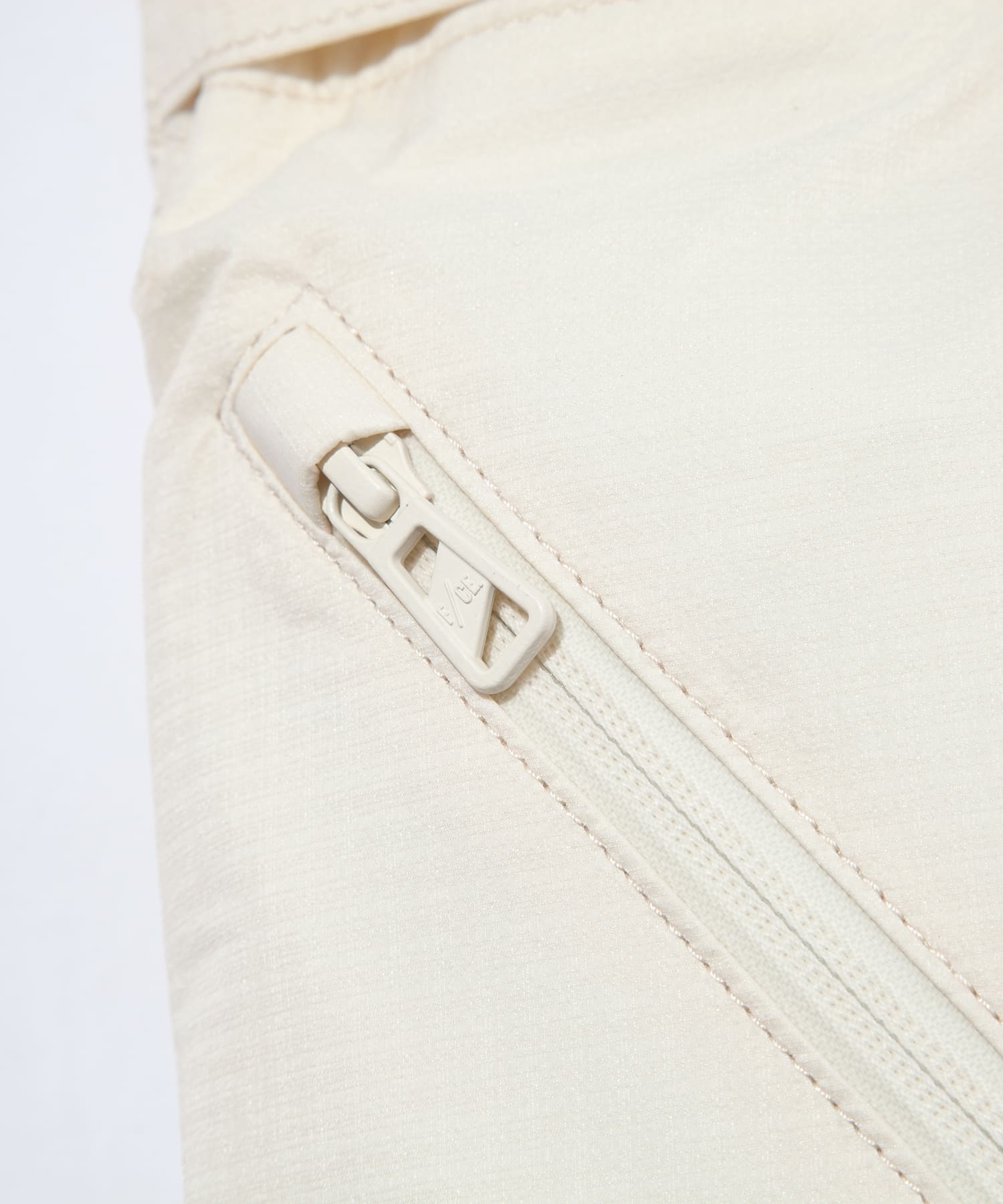 F/CE. / 2.5 LAYER HELMET