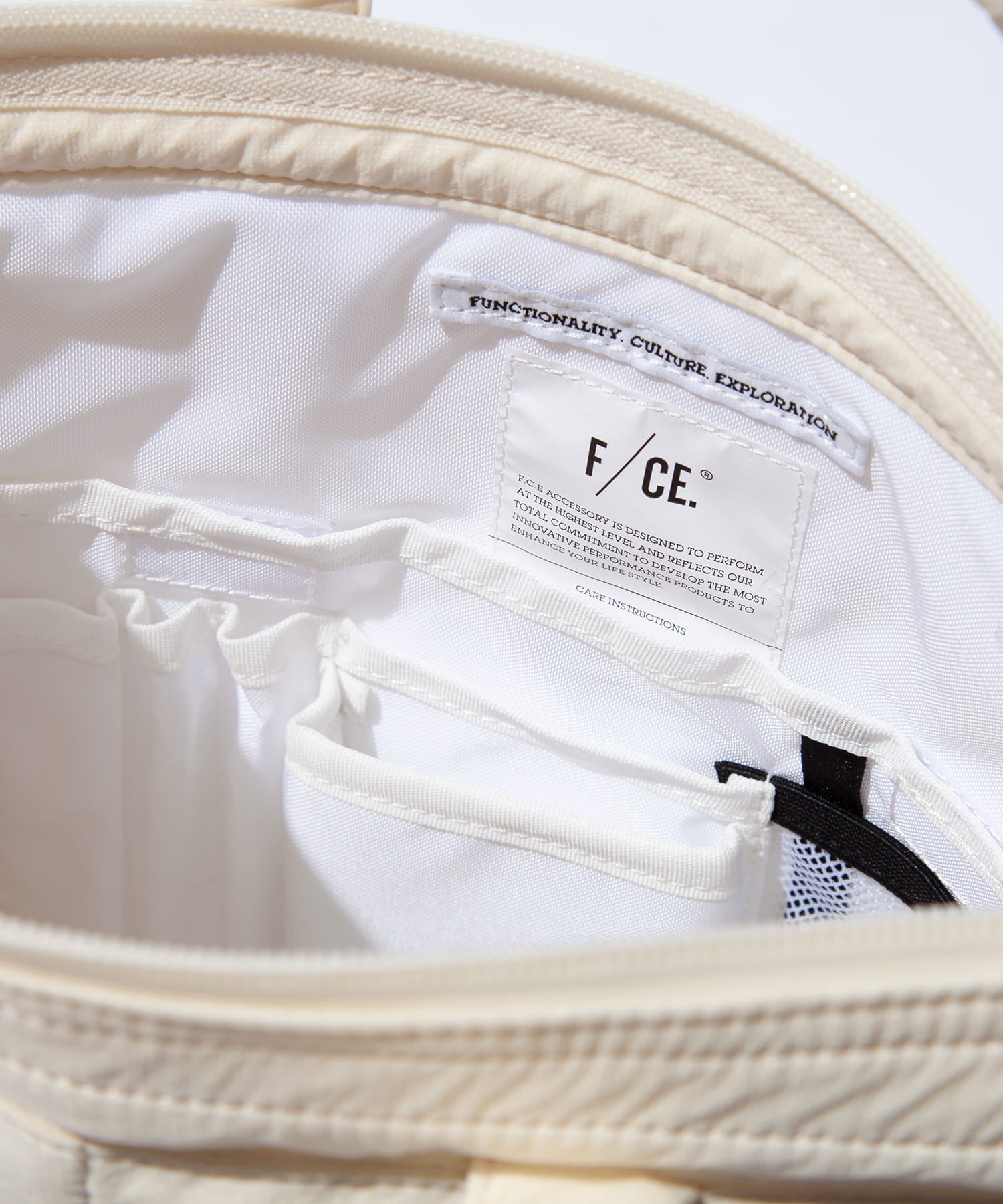 F/CE. / 2.5 LAYER HELMET