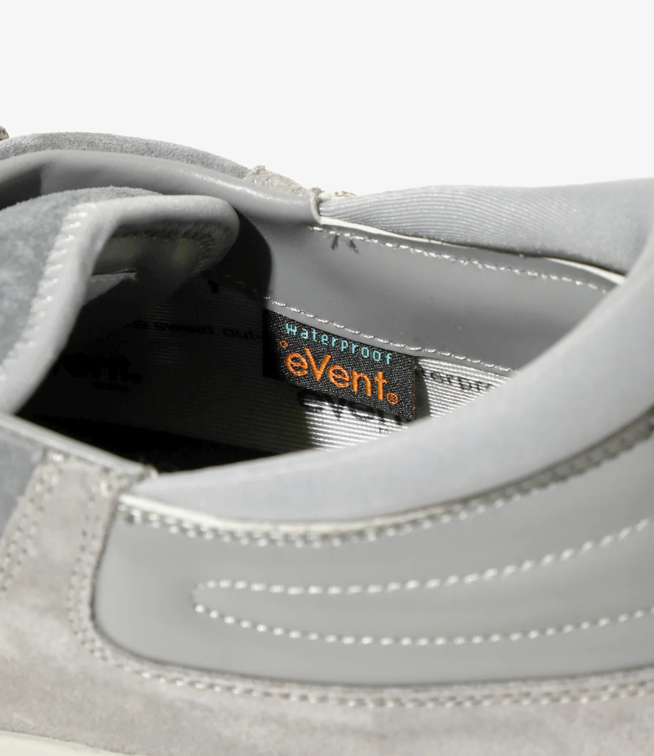 South2west8 / South2 West8 x SUICOKE BEETLE LO - event