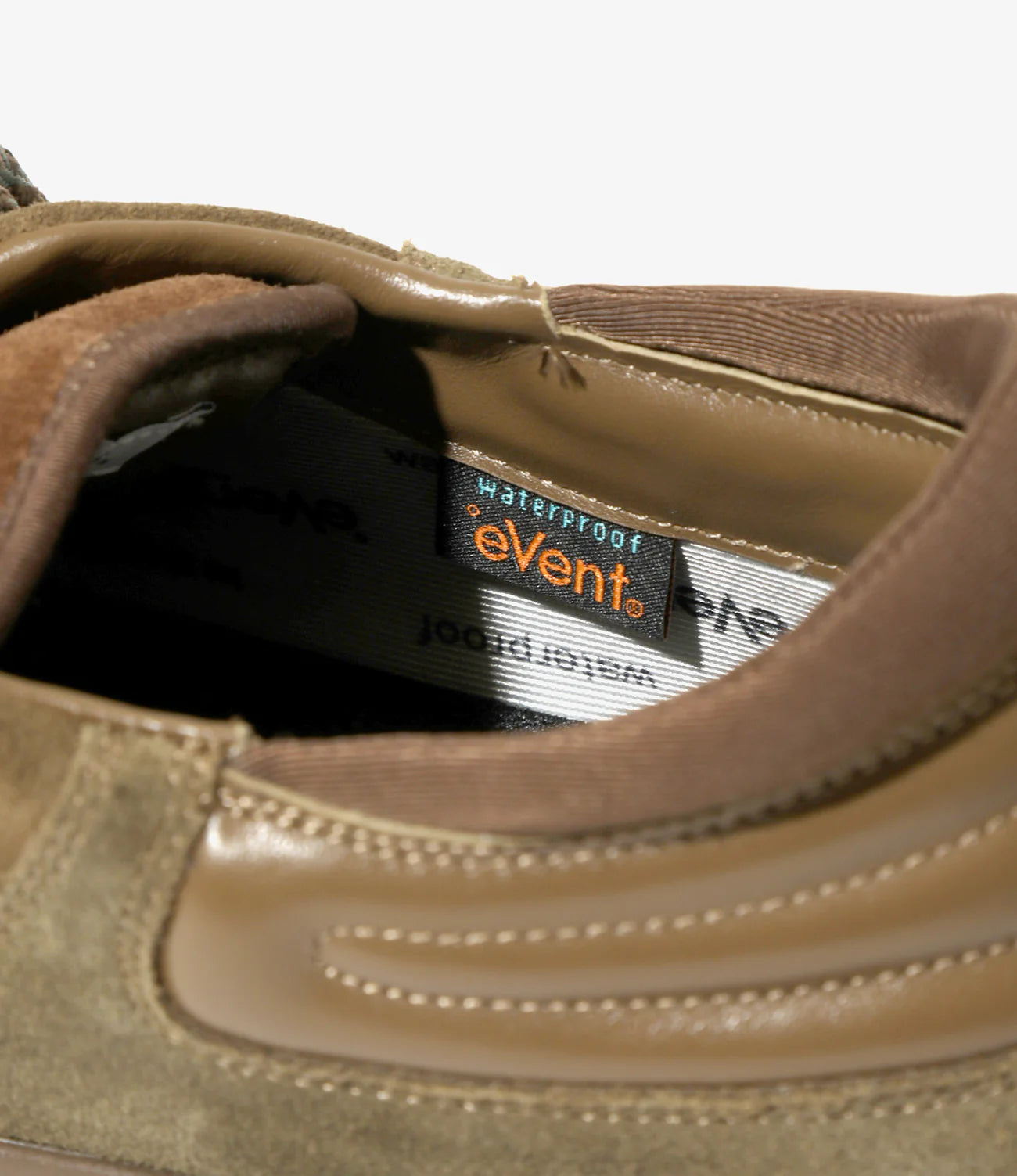 South2west8 / South2 West8 x SUICOKE BEETLE LO - event