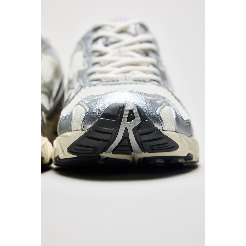 MIZUNO / WAVE RIDER 10