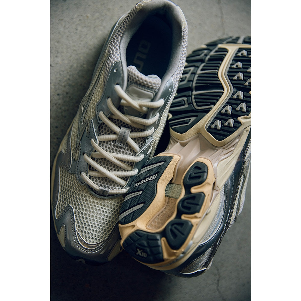 MIZUNO / WAVE RIDER 10