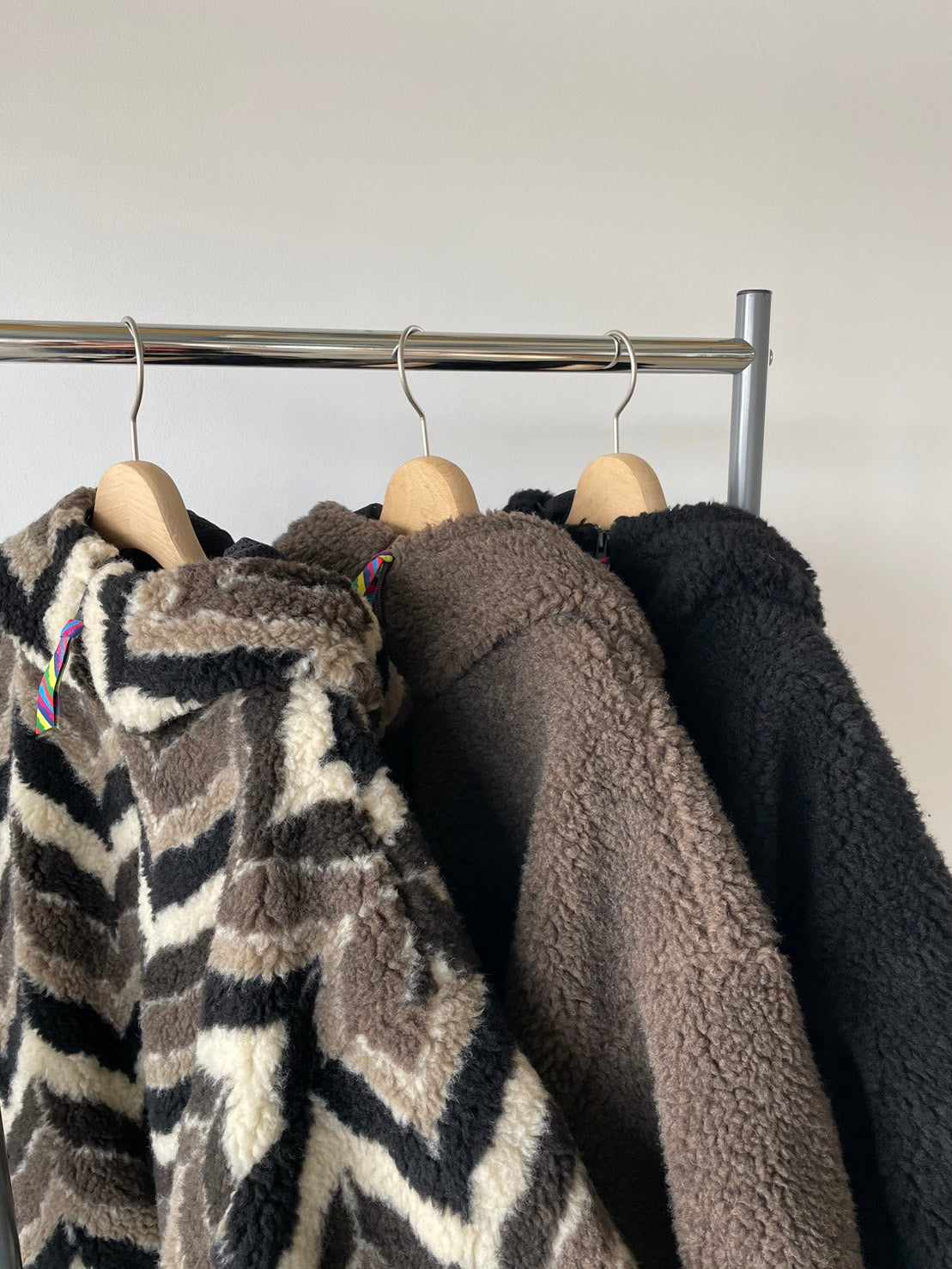 Y(dot) BY NORDISK / THM FLEECE HOODIE is-ness x Y(dot) BY NORDISK