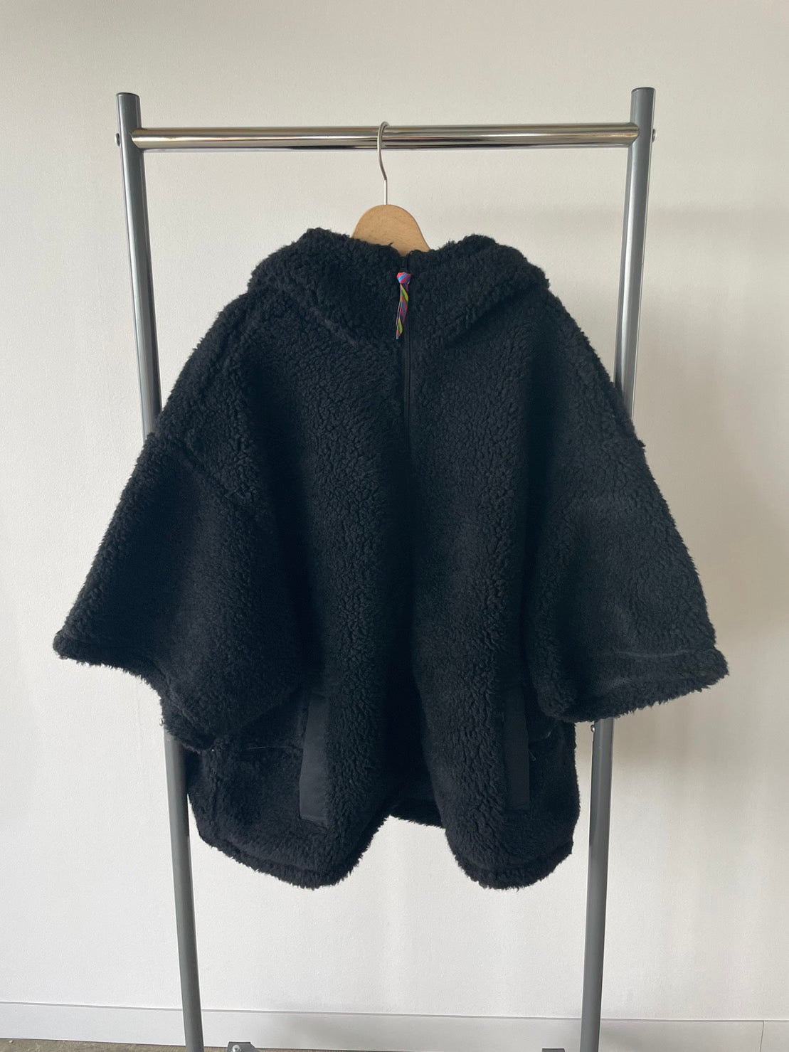 Y(dot) BY NORDISK / THM FLEECE HOODIE is-ness x Y(dot) BY NORDISK