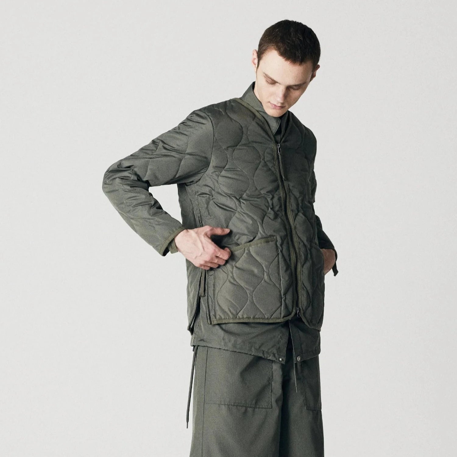 TAION / MILITARY W-ZIP V NECK DOWN JKT 【UNISEX】