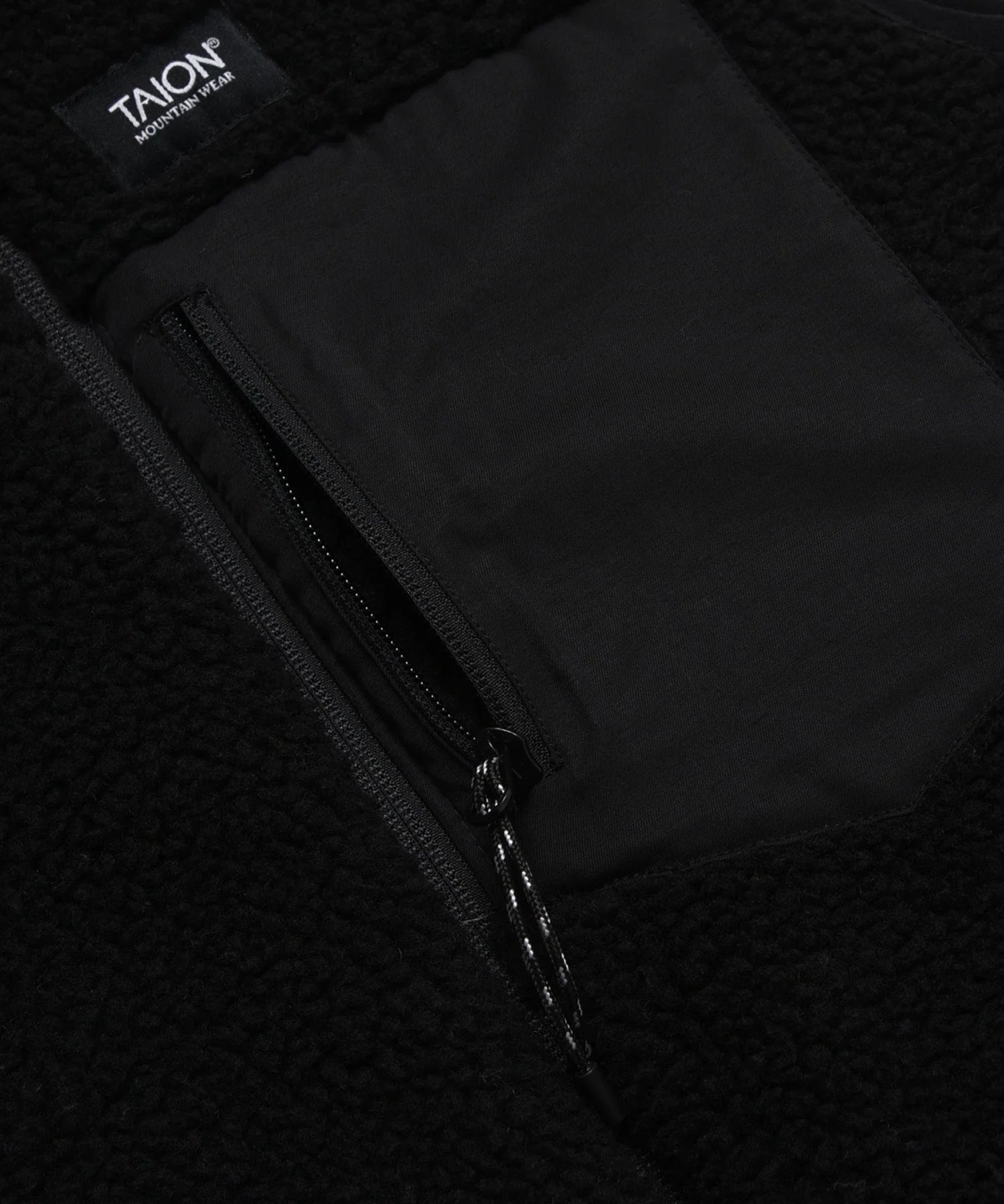 TAION / "DOWN x BOA" REVERSIBLE VEST