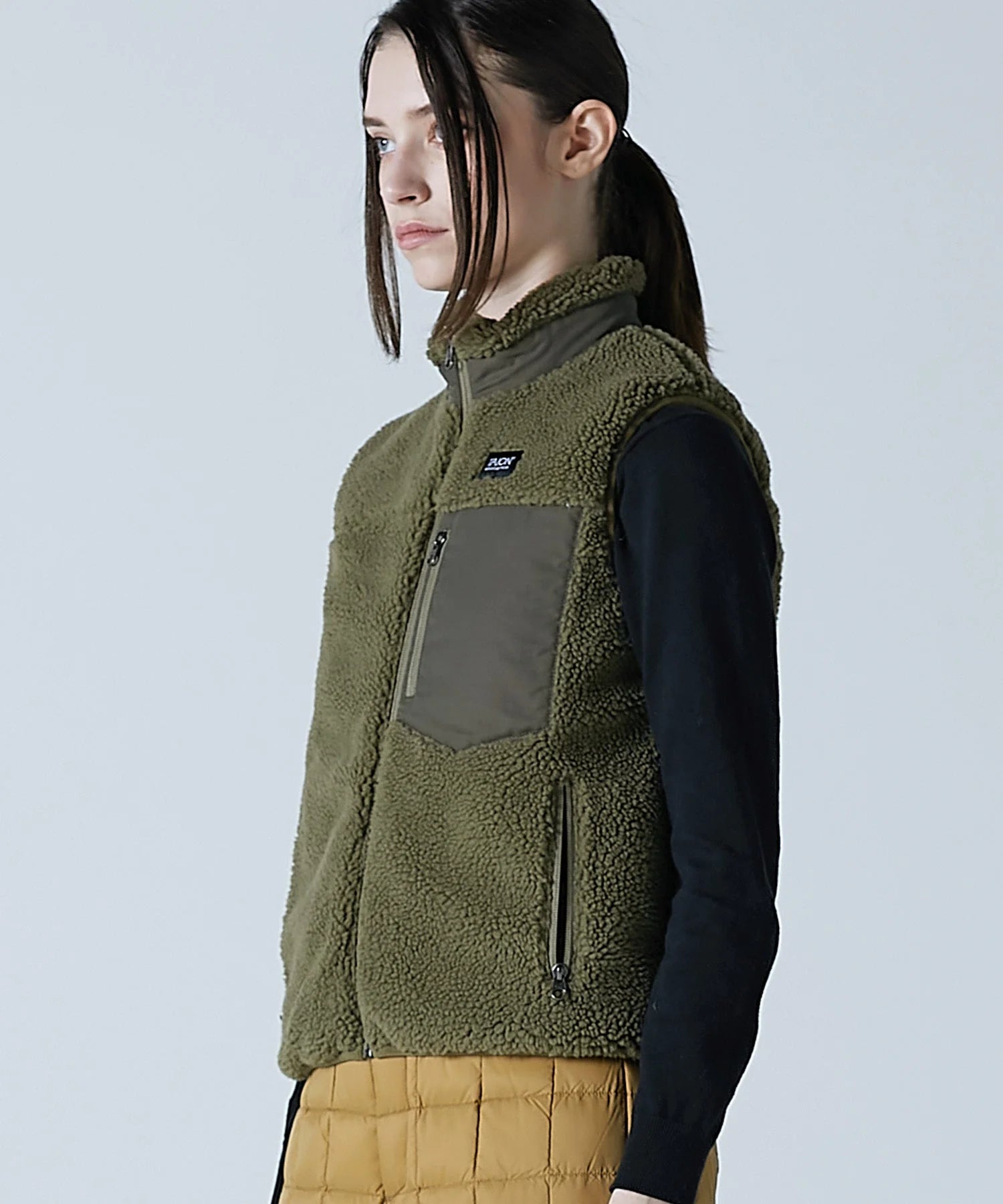 TAION / "DOWN x BOA" REVERSIBLE VEST