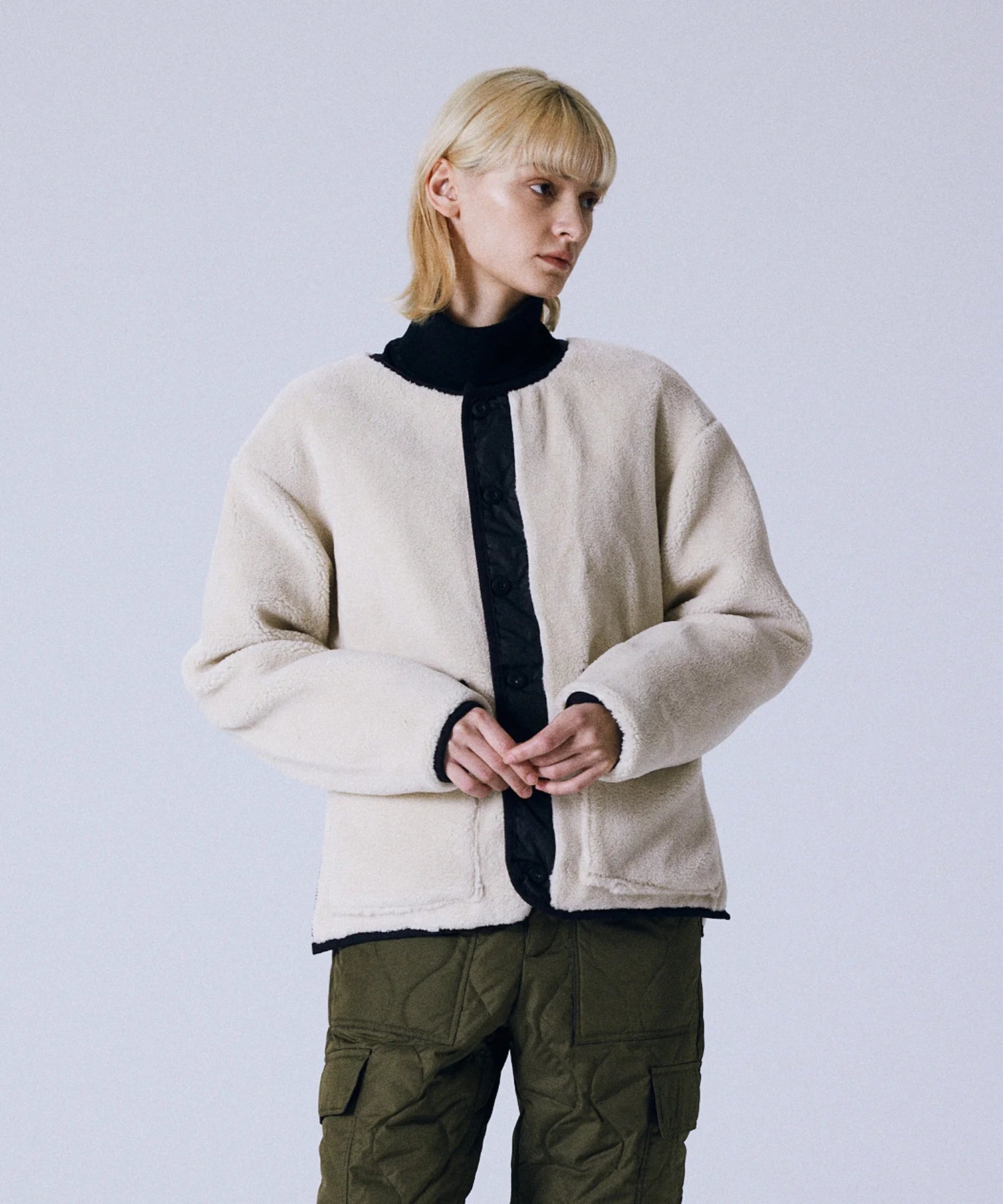 TAION / MILITARY REVERSIBLE "CREW NECK" DOWN JKT 【UNISEX】