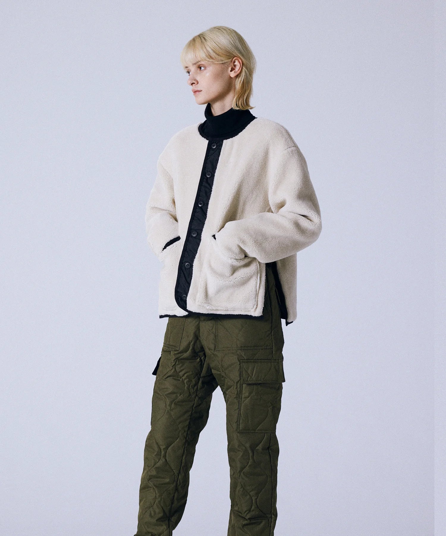 TAION / MILITARY REVERSIBLE "CREW NECK" DOWN JKT 【UNISEX】