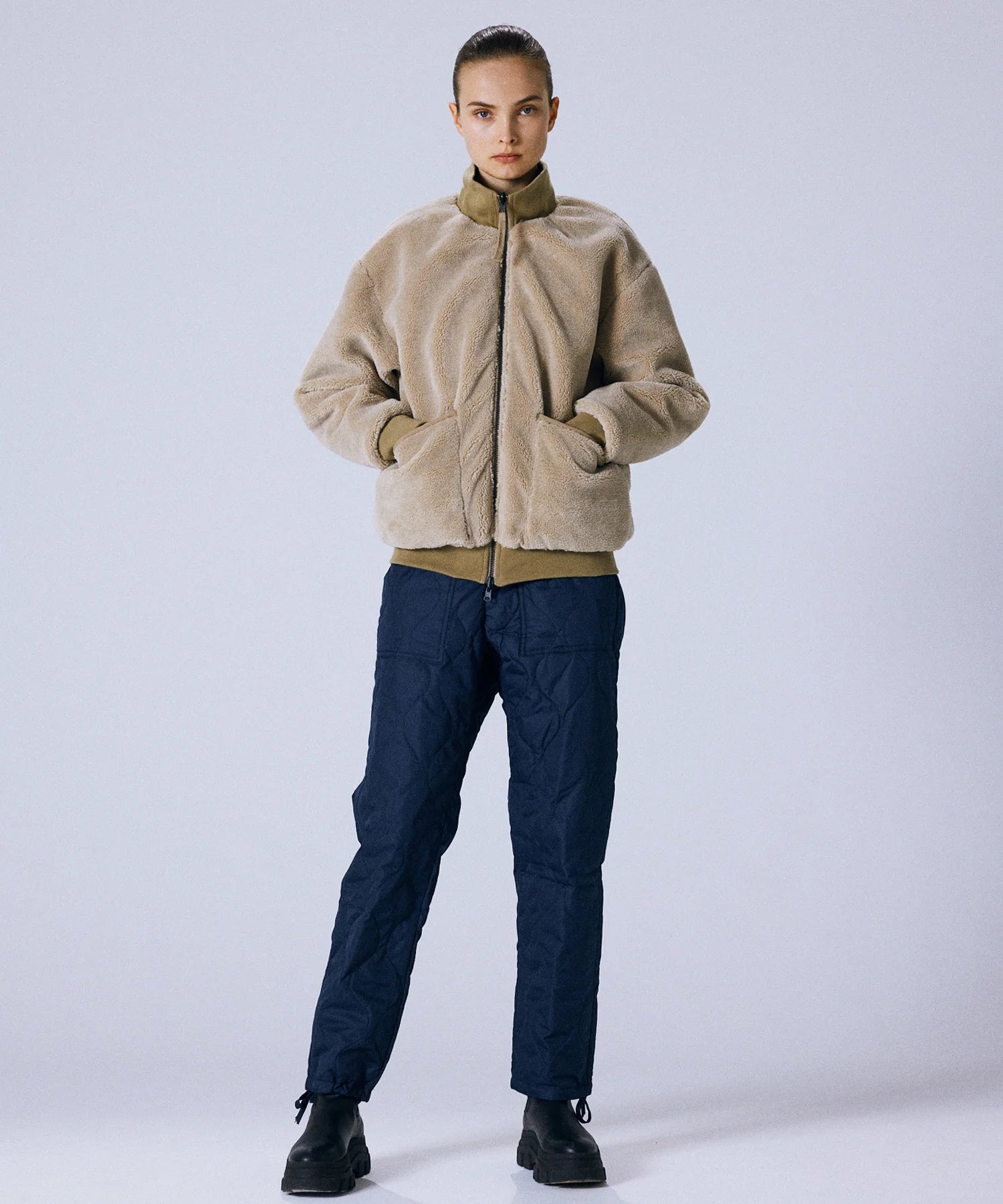 TAION / MILITARY REVERSIBLE "HI NECK" DOWN JKT 【UNISEX】