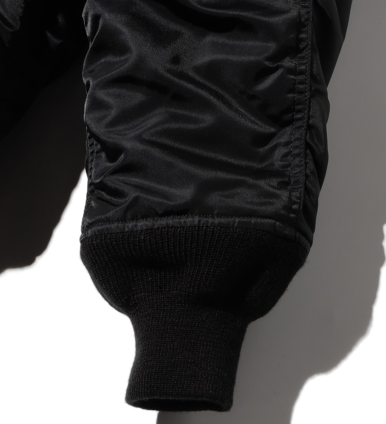 VA / N-2B フライトナイロンジャケット