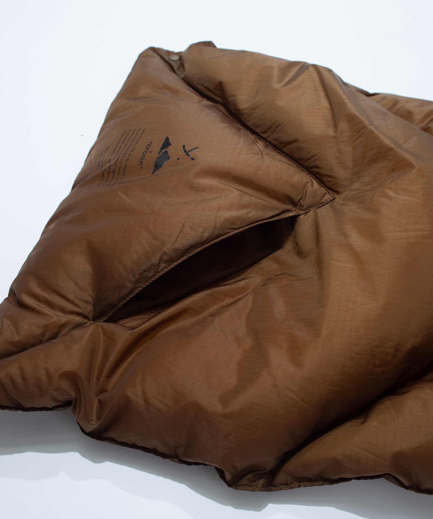 Y(dot) BY NORDISK / LIGHT DOWN HALF BLANKET