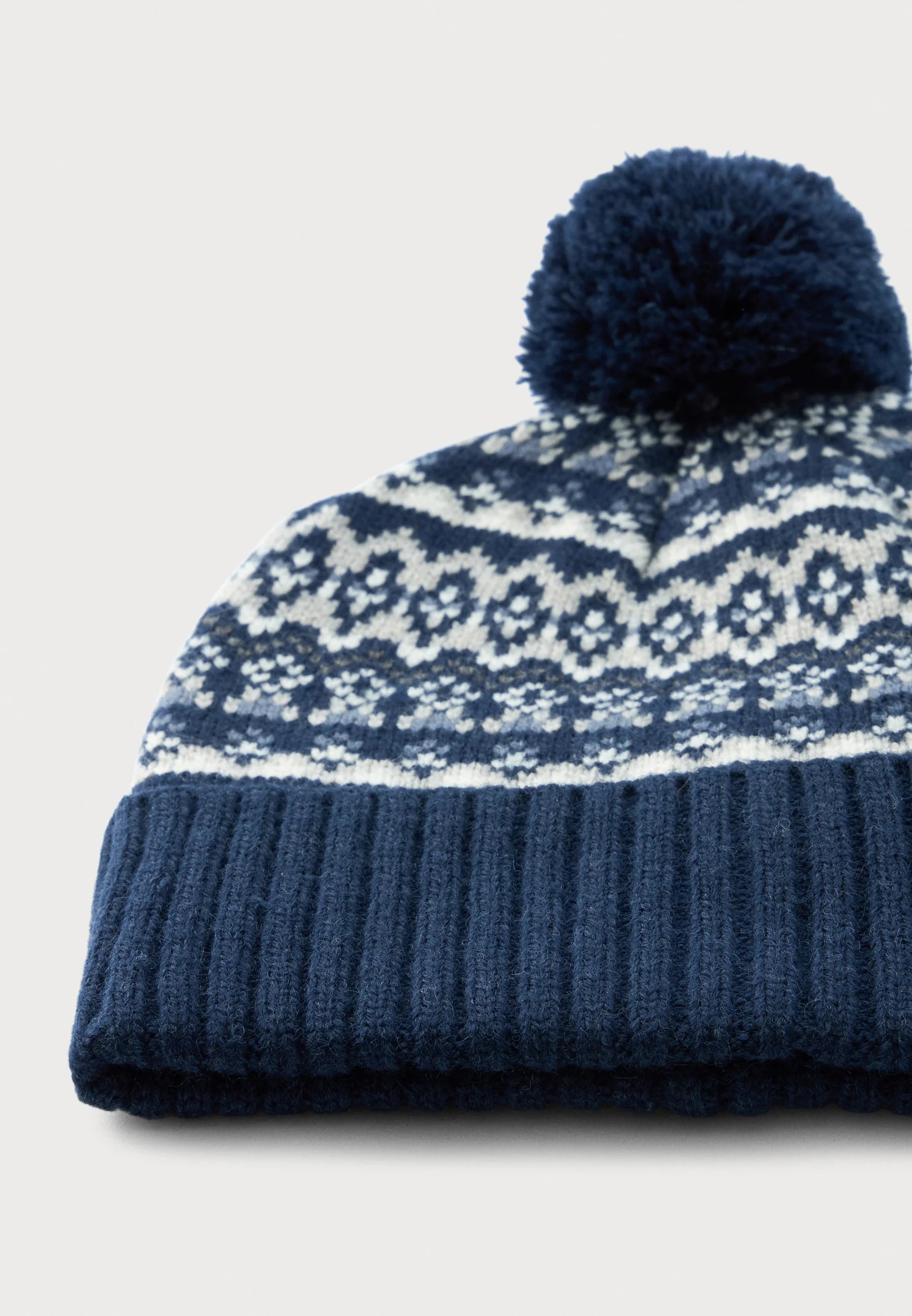 Barbour / barbour marlow fairisle pom beanie hat
