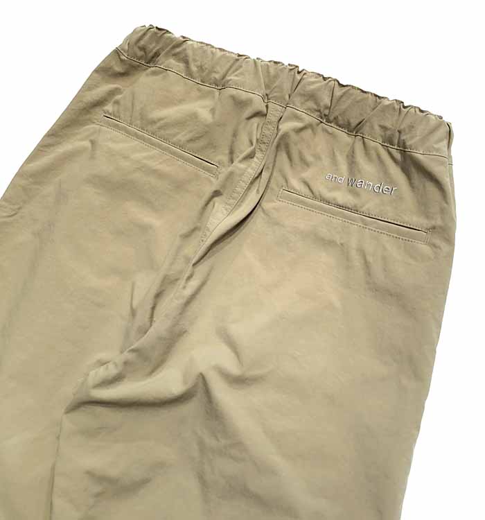 and wander / nylon chino tuck tapered pants