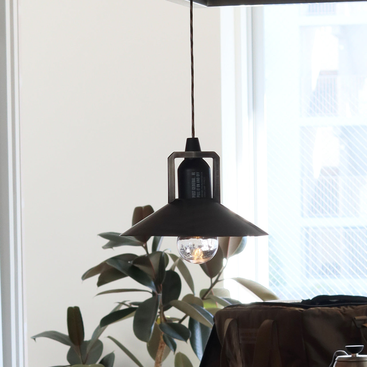 POST GENERAL / HANG LAMP TYPE1