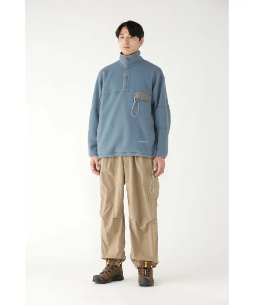 and wander / wool fleece pullover