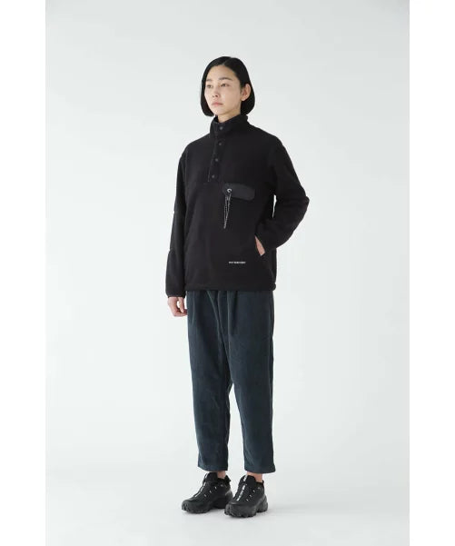 and wander / wool fleece pullover