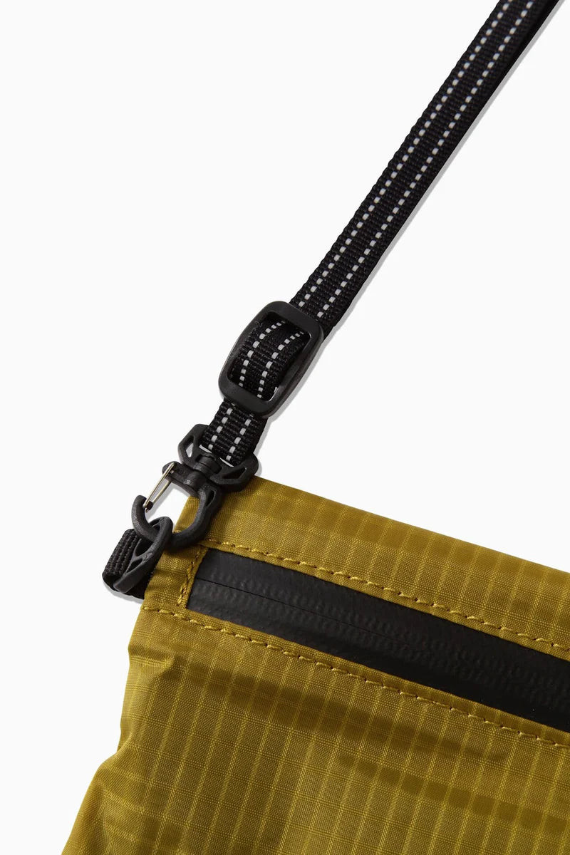 and wander / gramicci nylon sacoche