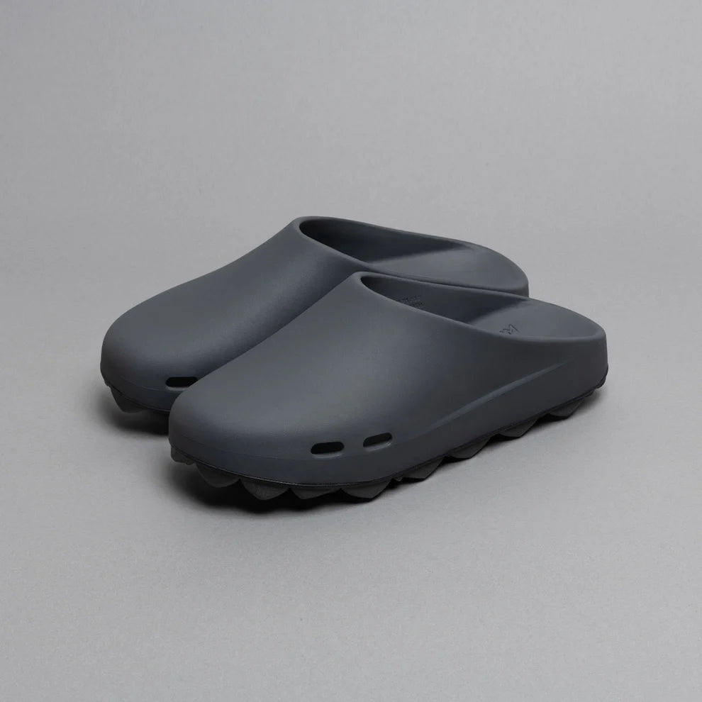 PPACO / LUX-1(AIR STUDDED SOLE®)