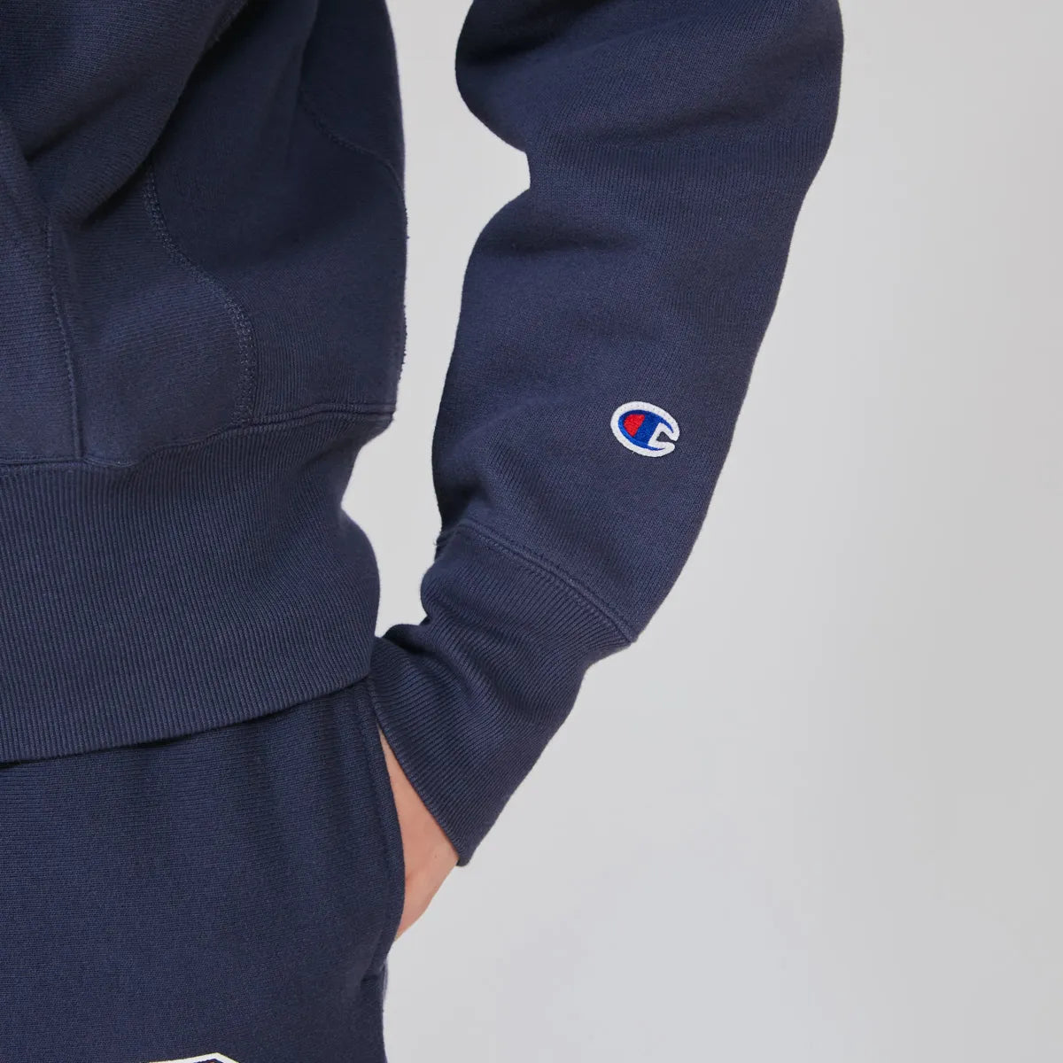 Champion / REVERSE WEAVE® ZIP HOODED SWEATSHIRT
