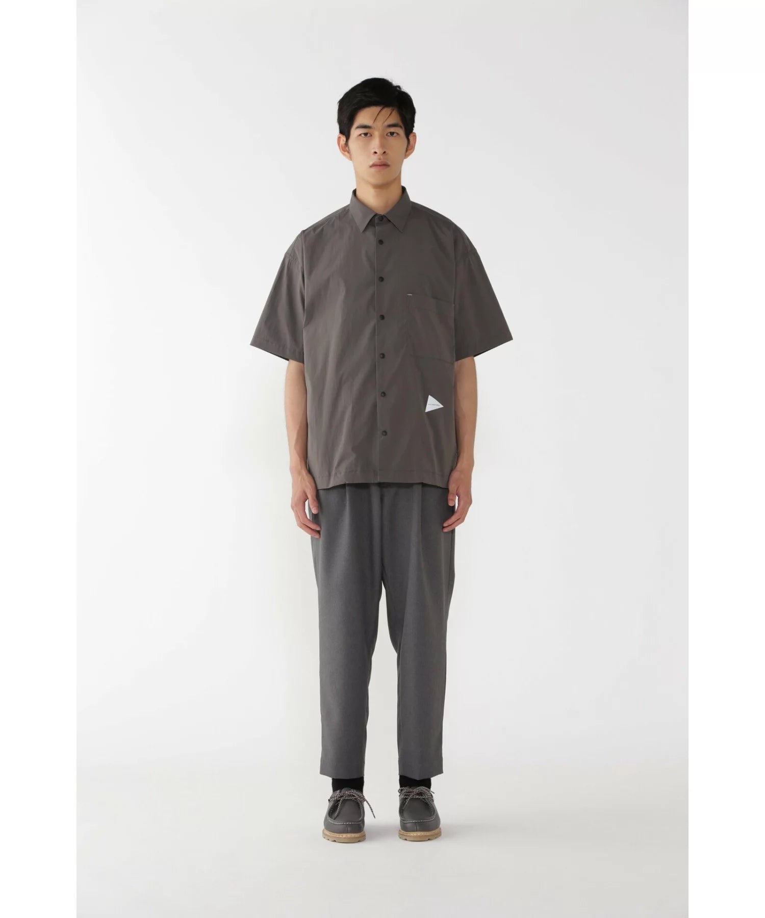 and wander / UV cut stretch SS shirt