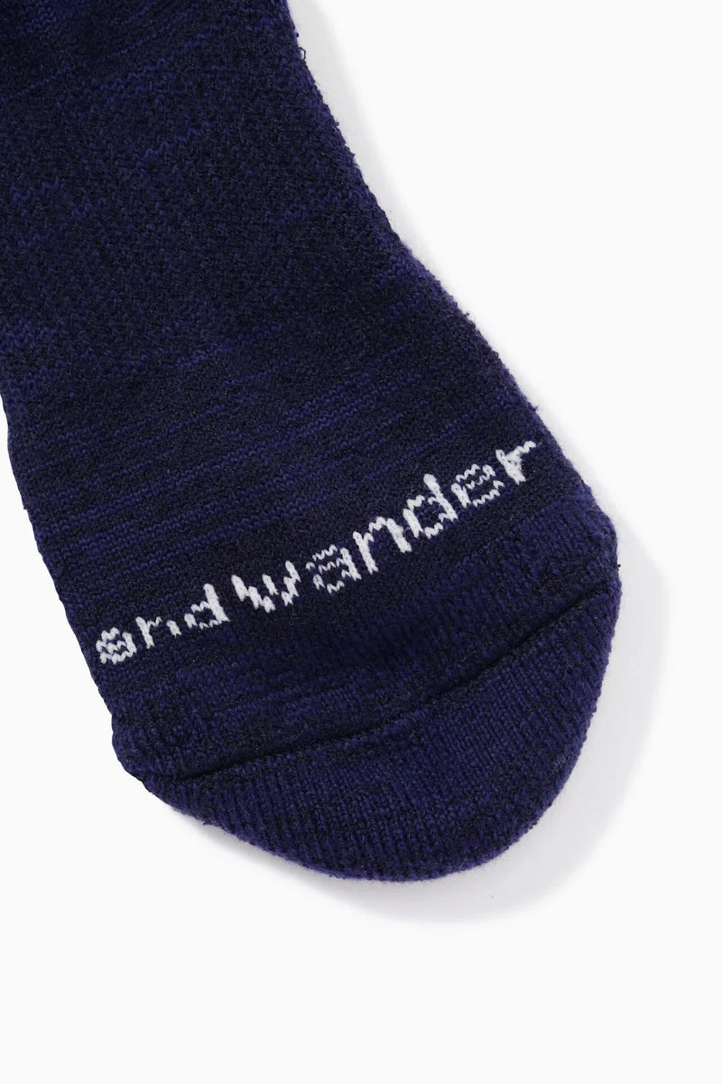 and wander / PE/CO pile socks