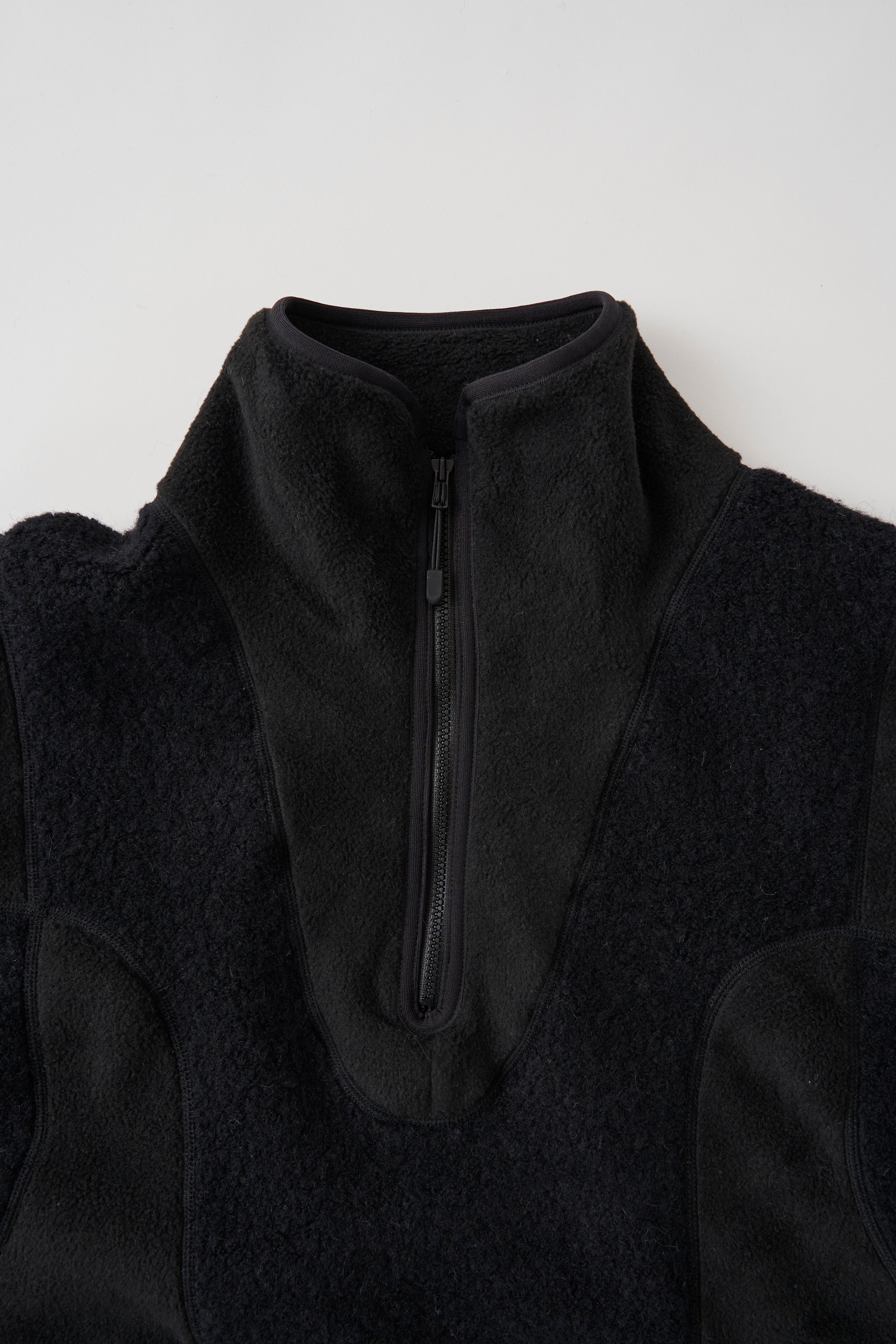 White Mountaineering / PATCHWORK ZIP PULLOVER