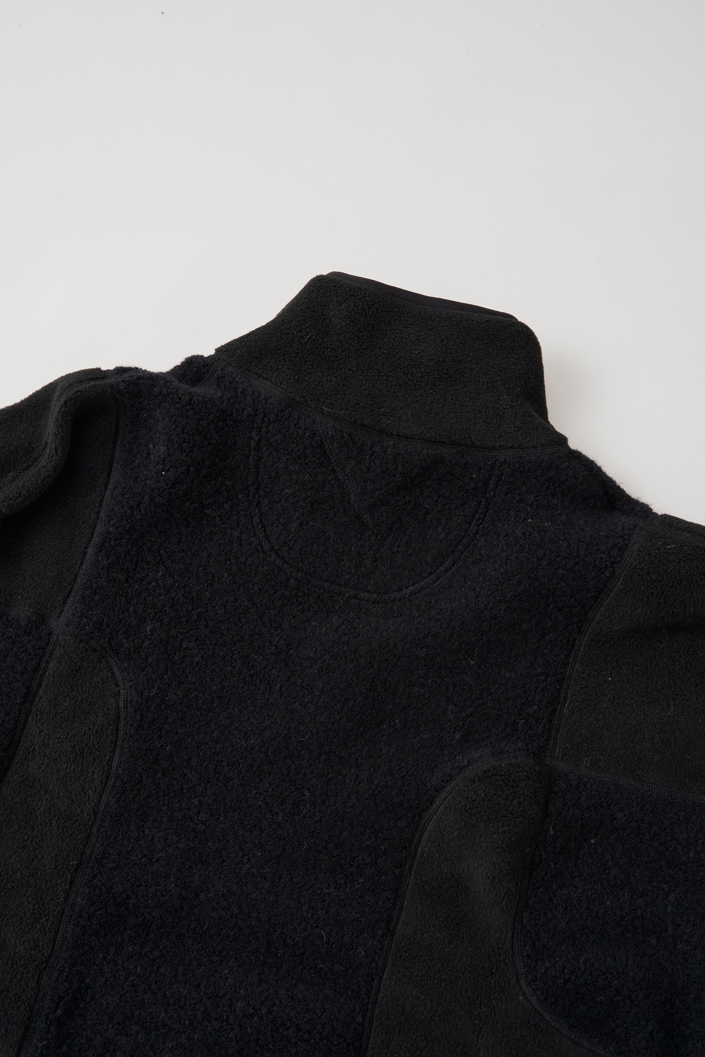 White Mountaineering / PATCHWORK ZIP PULLOVER