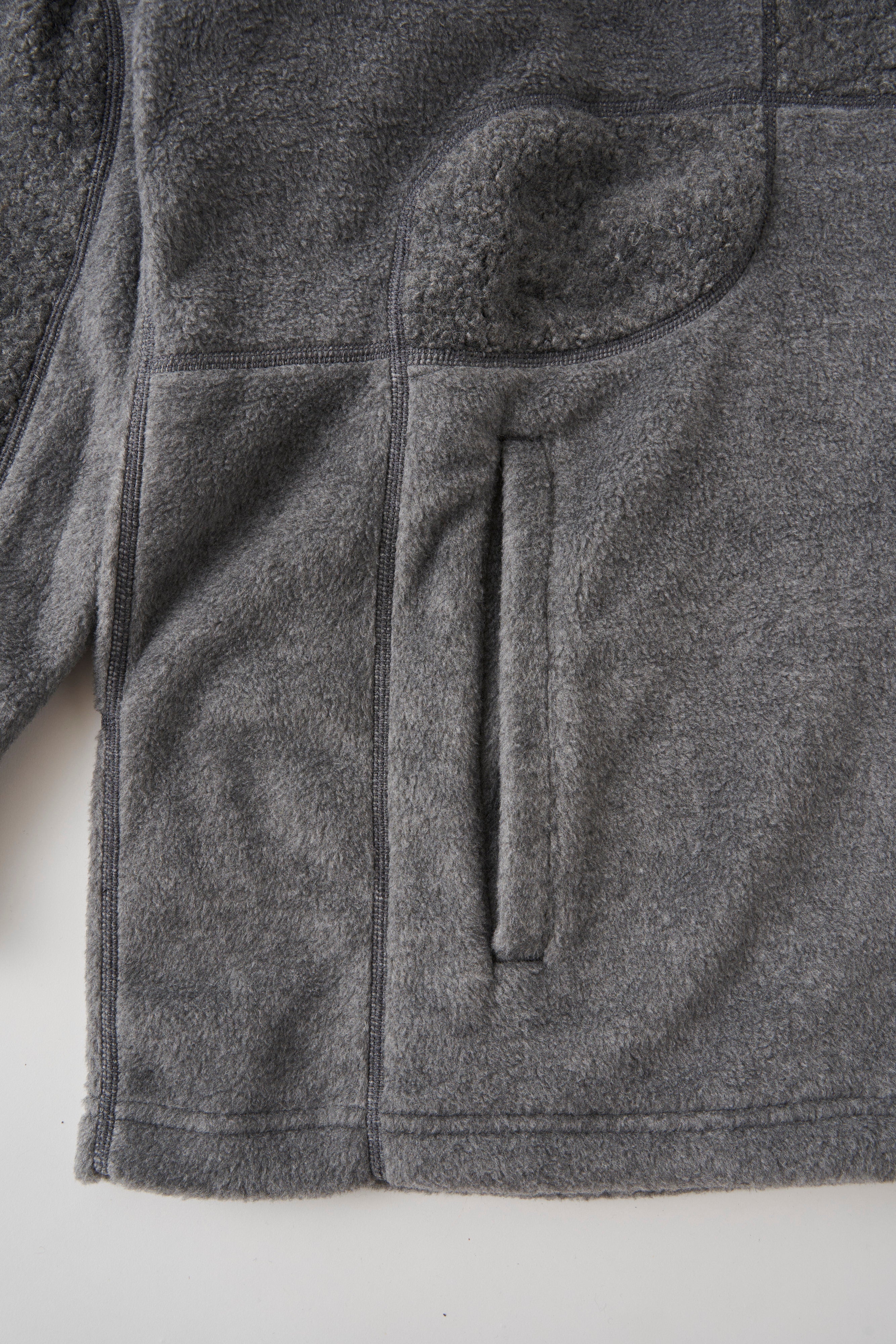 White Mountaineering / PATCHWORK ZIP PULLOVER
