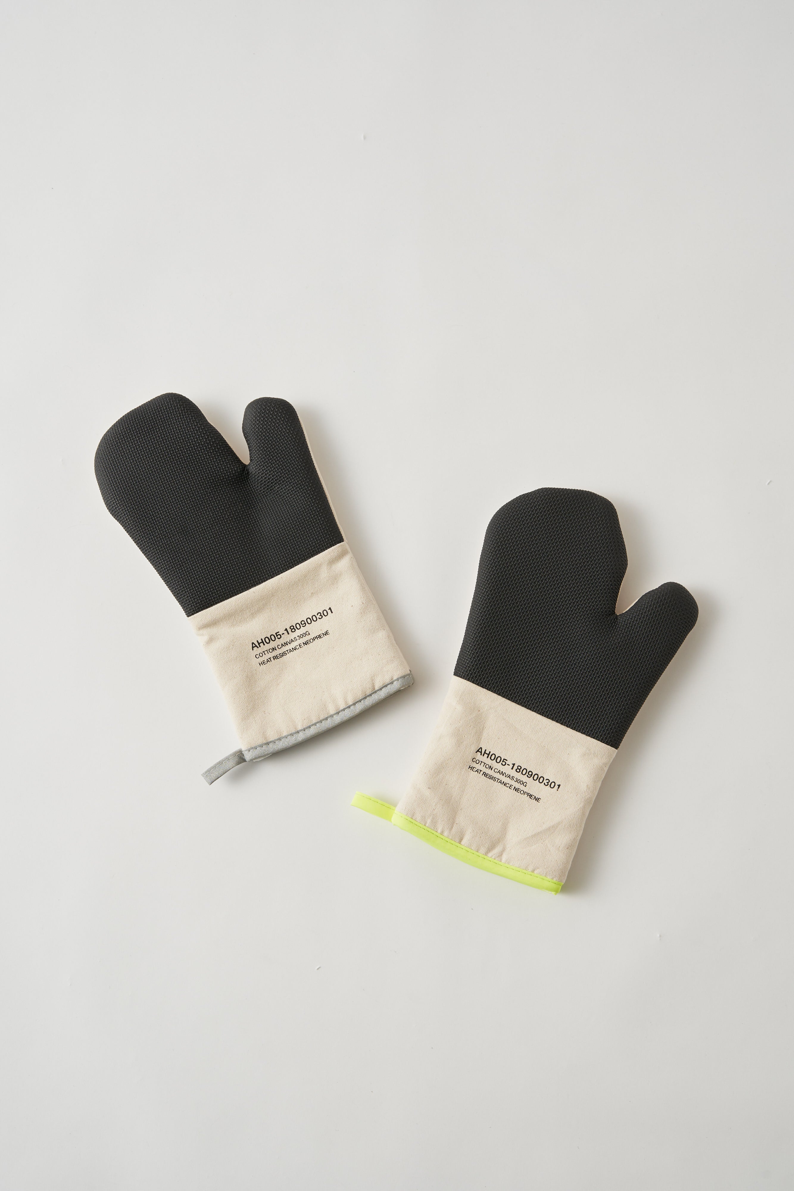 ANAheim / Oven Glove 3337