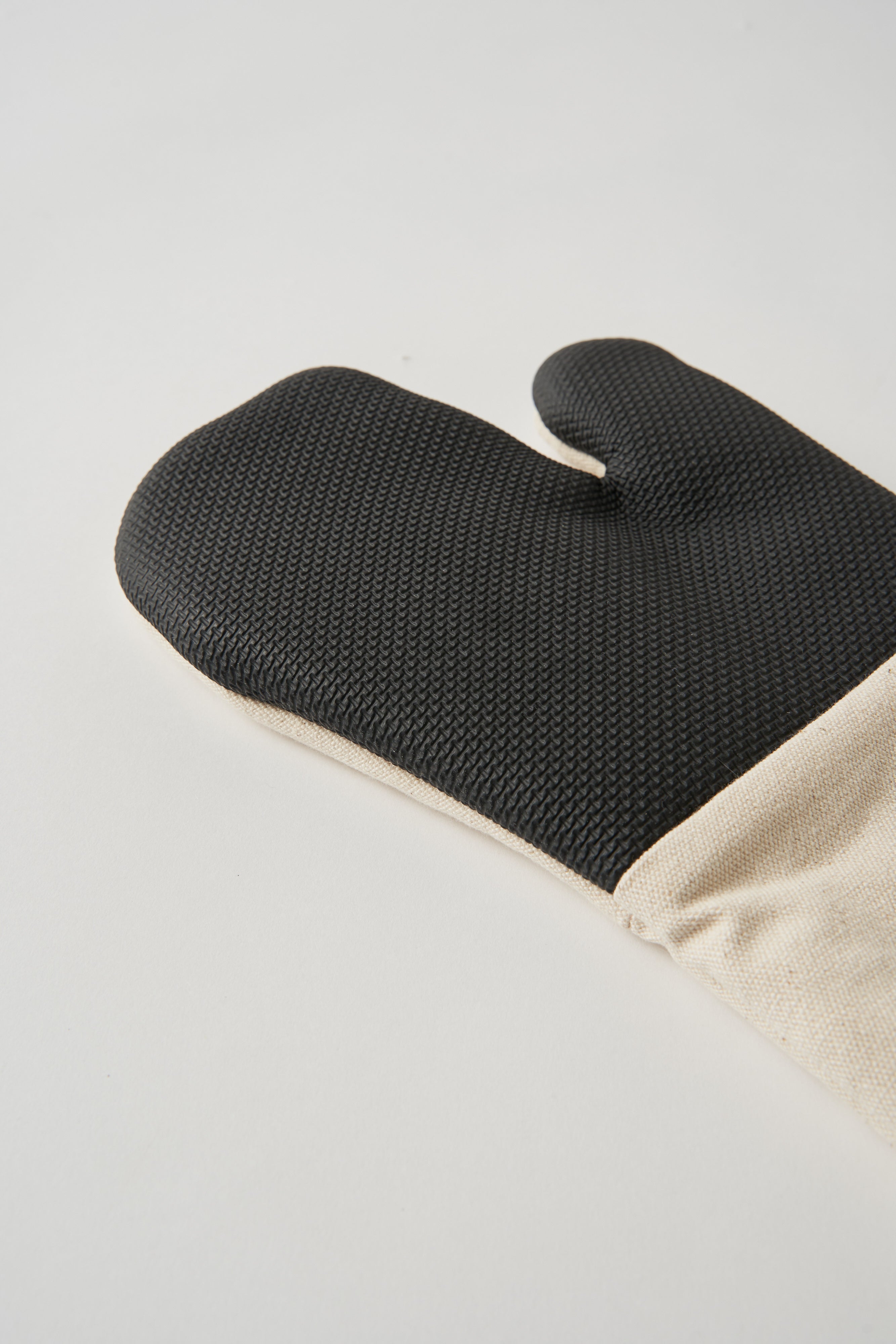 ANAheim / Oven Glove 3337