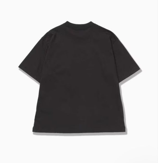 and wander / pocket T