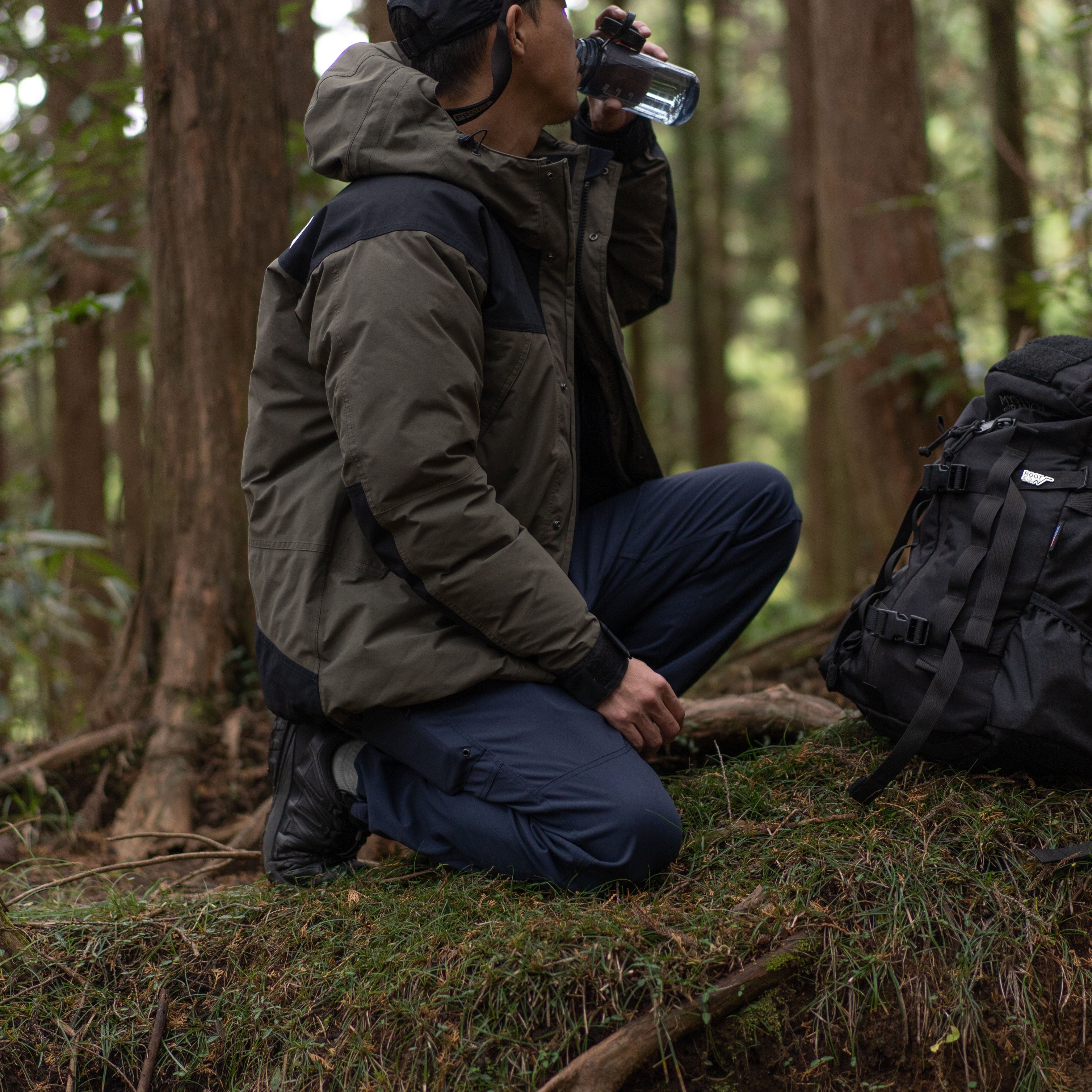 ROOT.CO / PLAY Omni-Field Pants